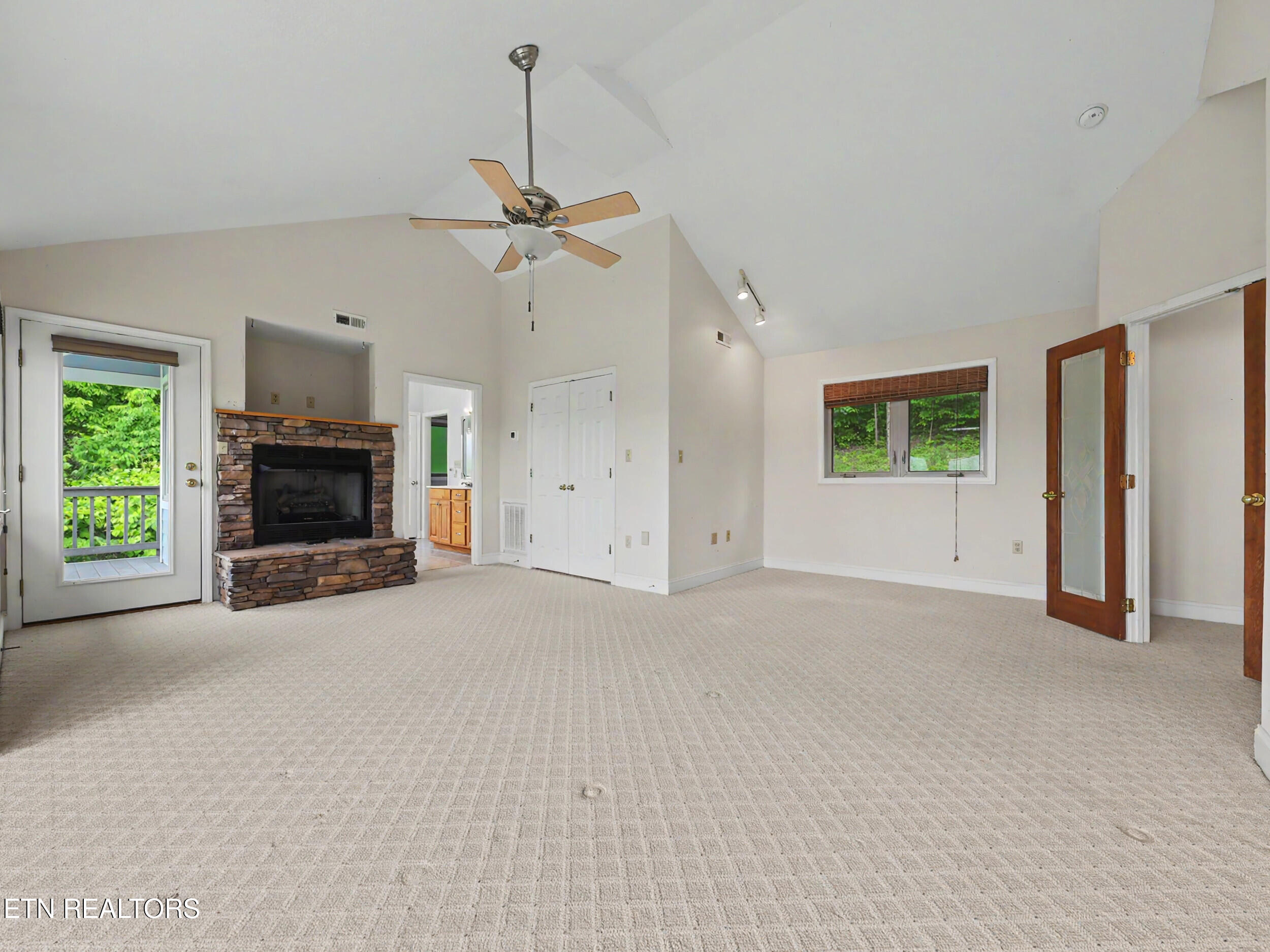 1031 Russell Brothers Road Sharps Chapel TN 37866