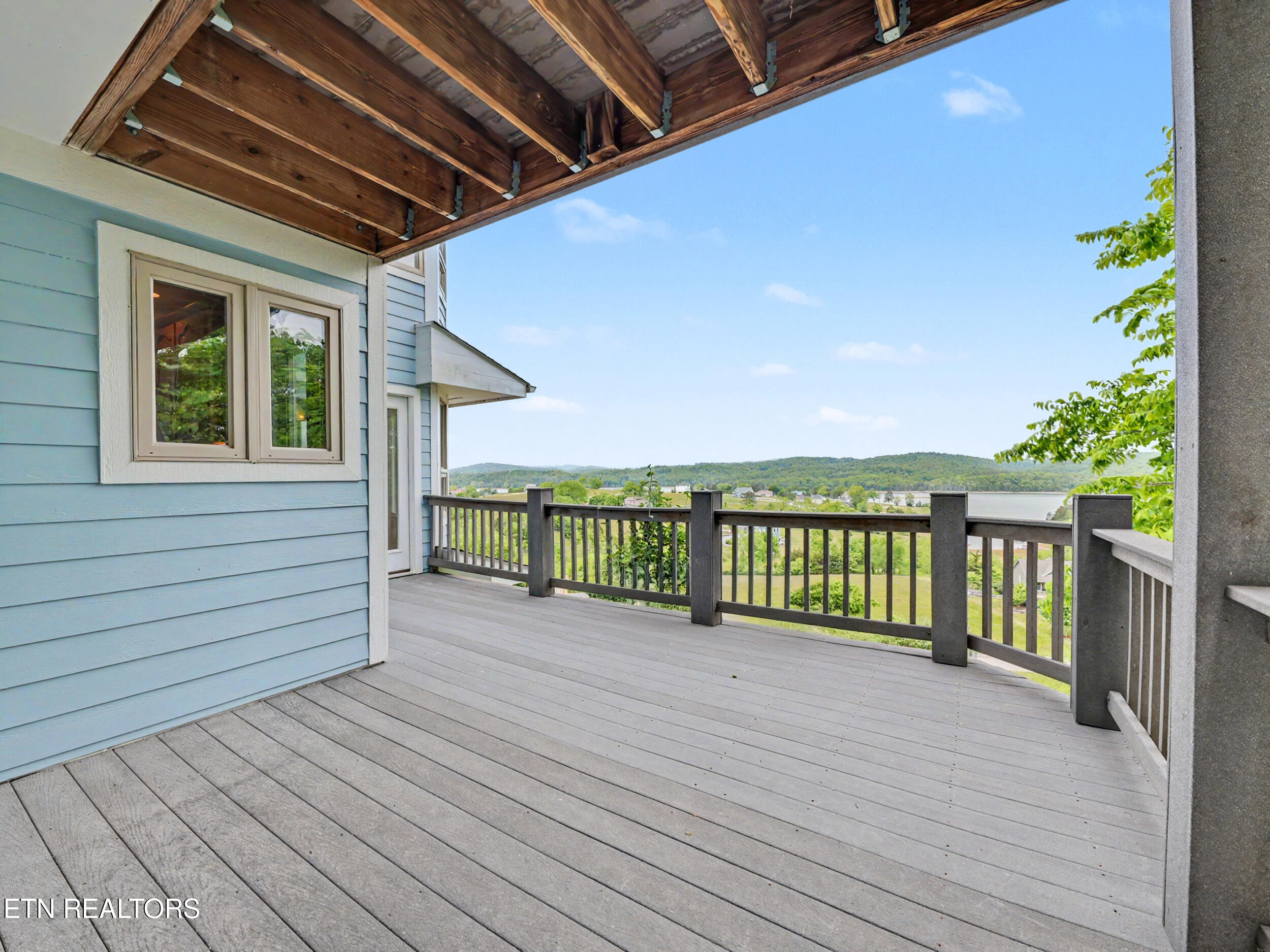 1031 Russell Brothers Road Sharps Chapel TN 37866
