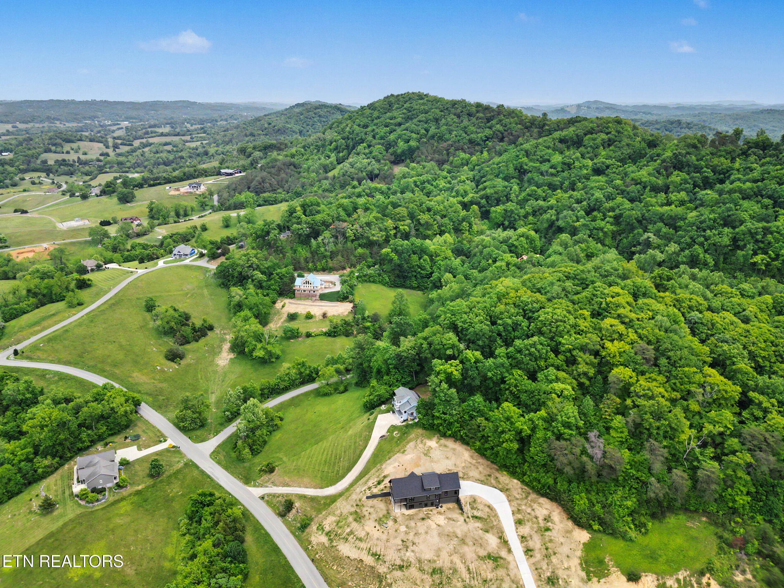 1031 Russell Brothers Road Sharps Chapel TN 37866