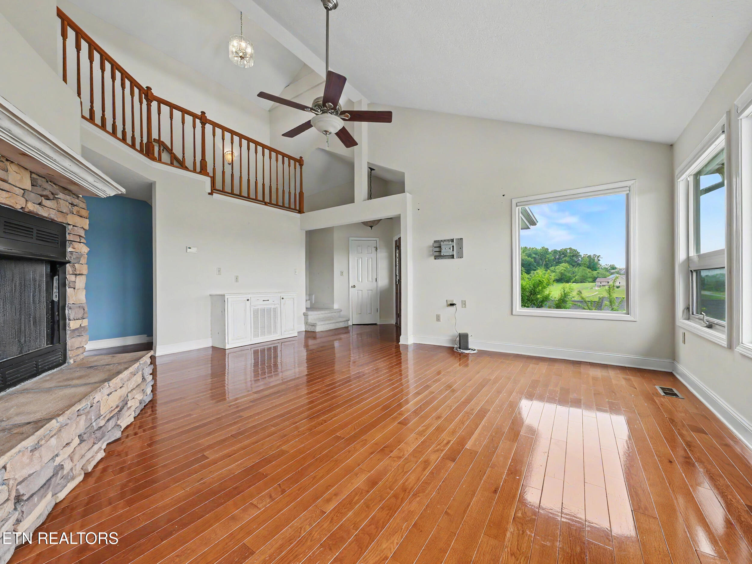 1031 Russell Brothers Road Sharps Chapel TN 37866