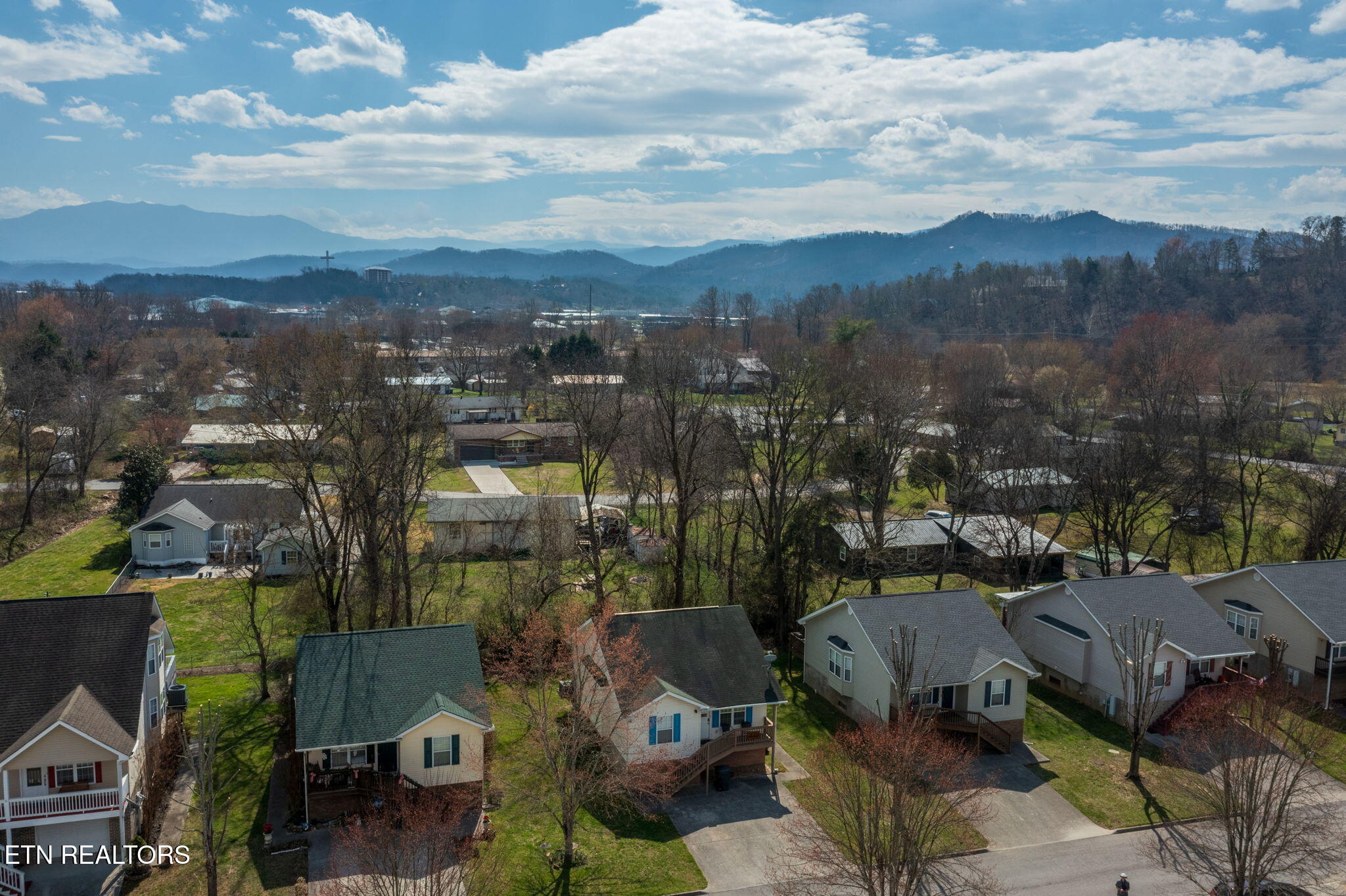 848 Plantation Drive Pigeon Forge TN 37863