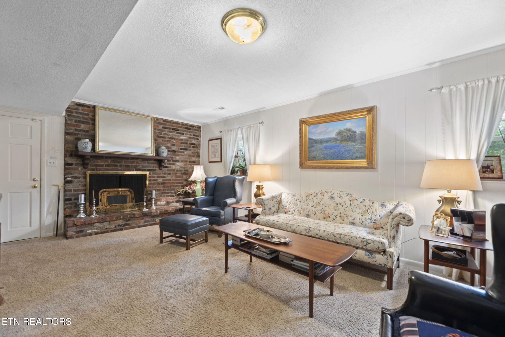8201 Ainsworth Drive Knoxville TN 37909