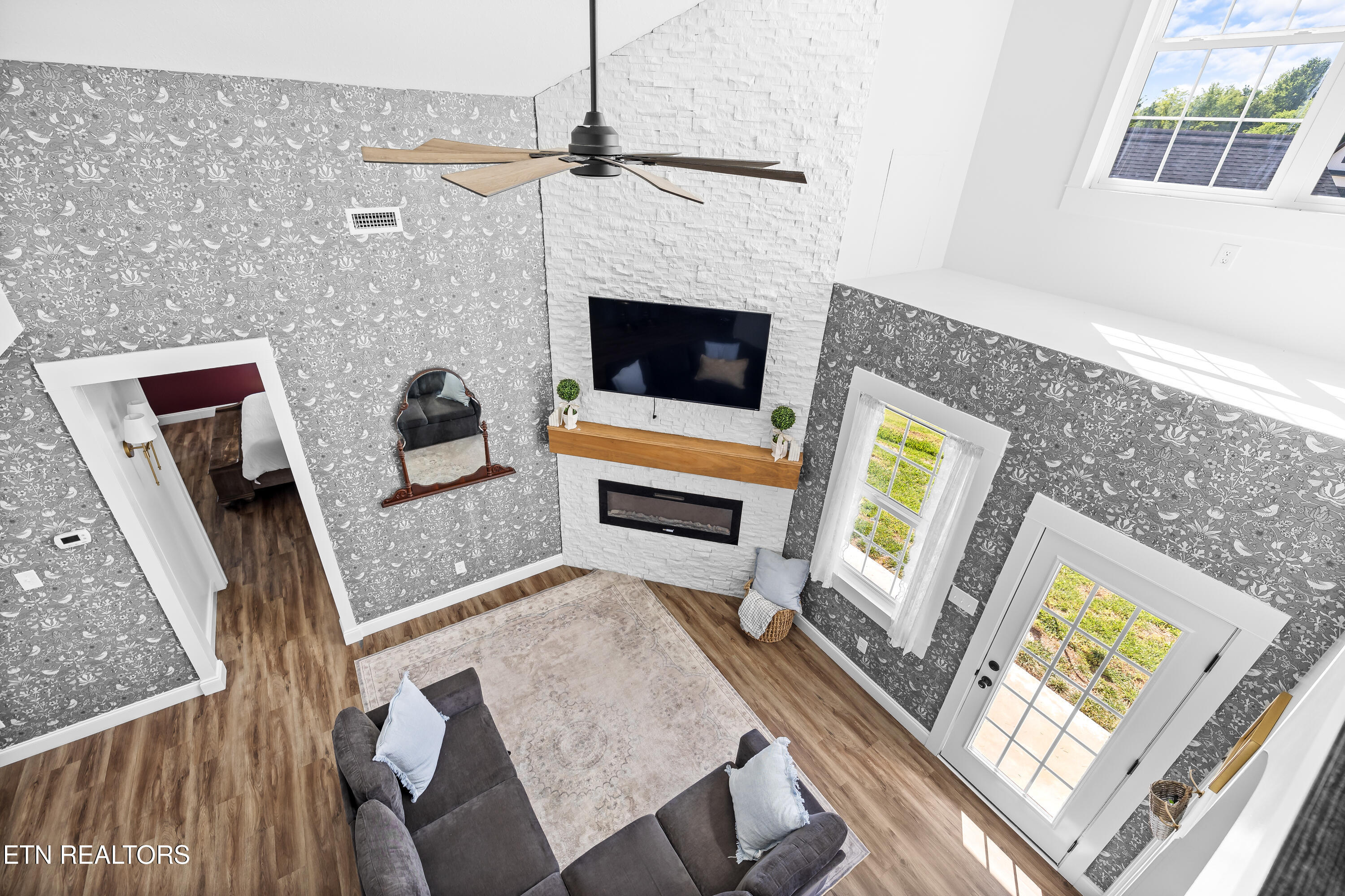 215 Ogana Lane Loudon TN 37774