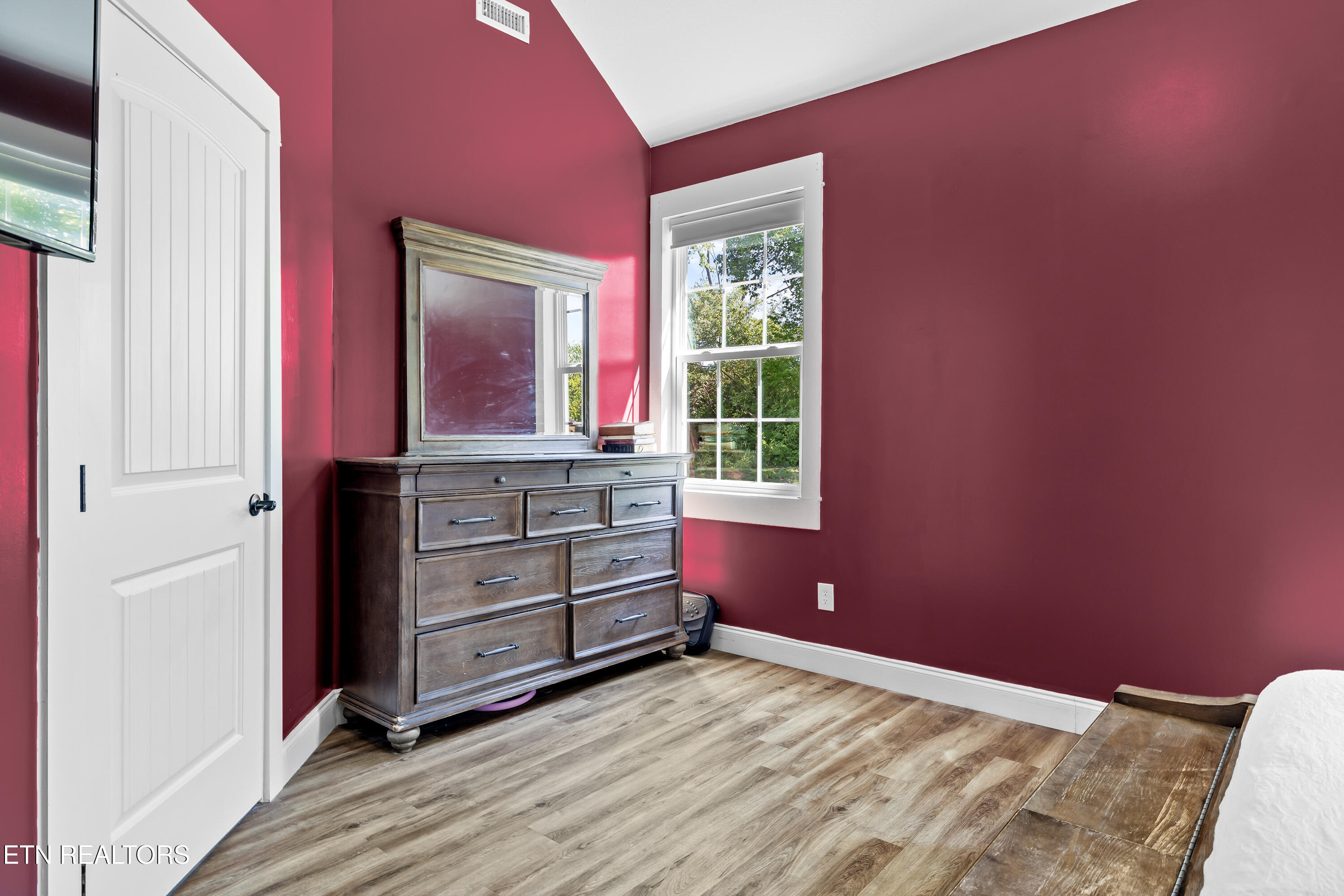 215 Ogana Lane Loudon TN 37774