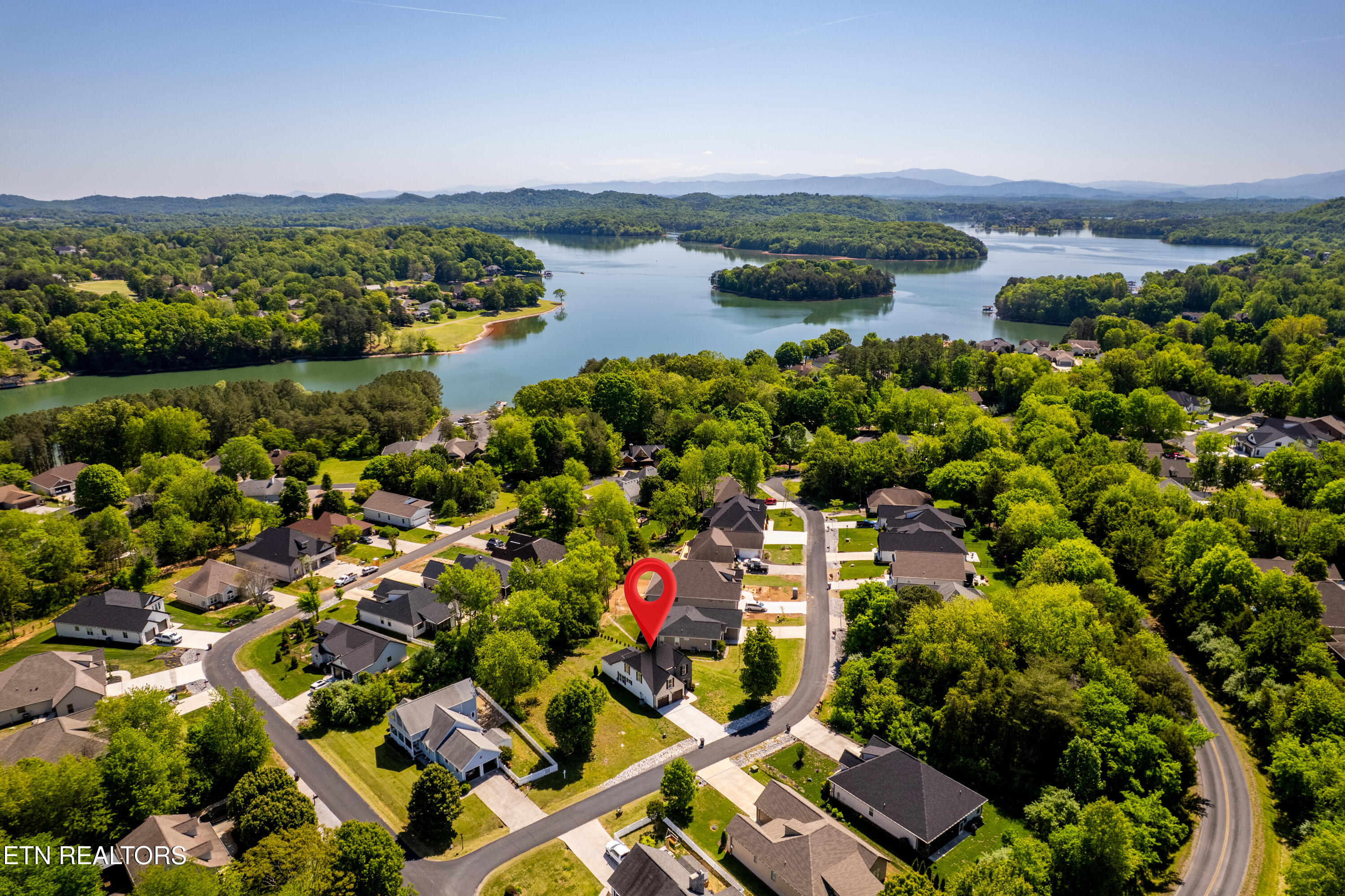 215 Ogana Lane Loudon TN 37774