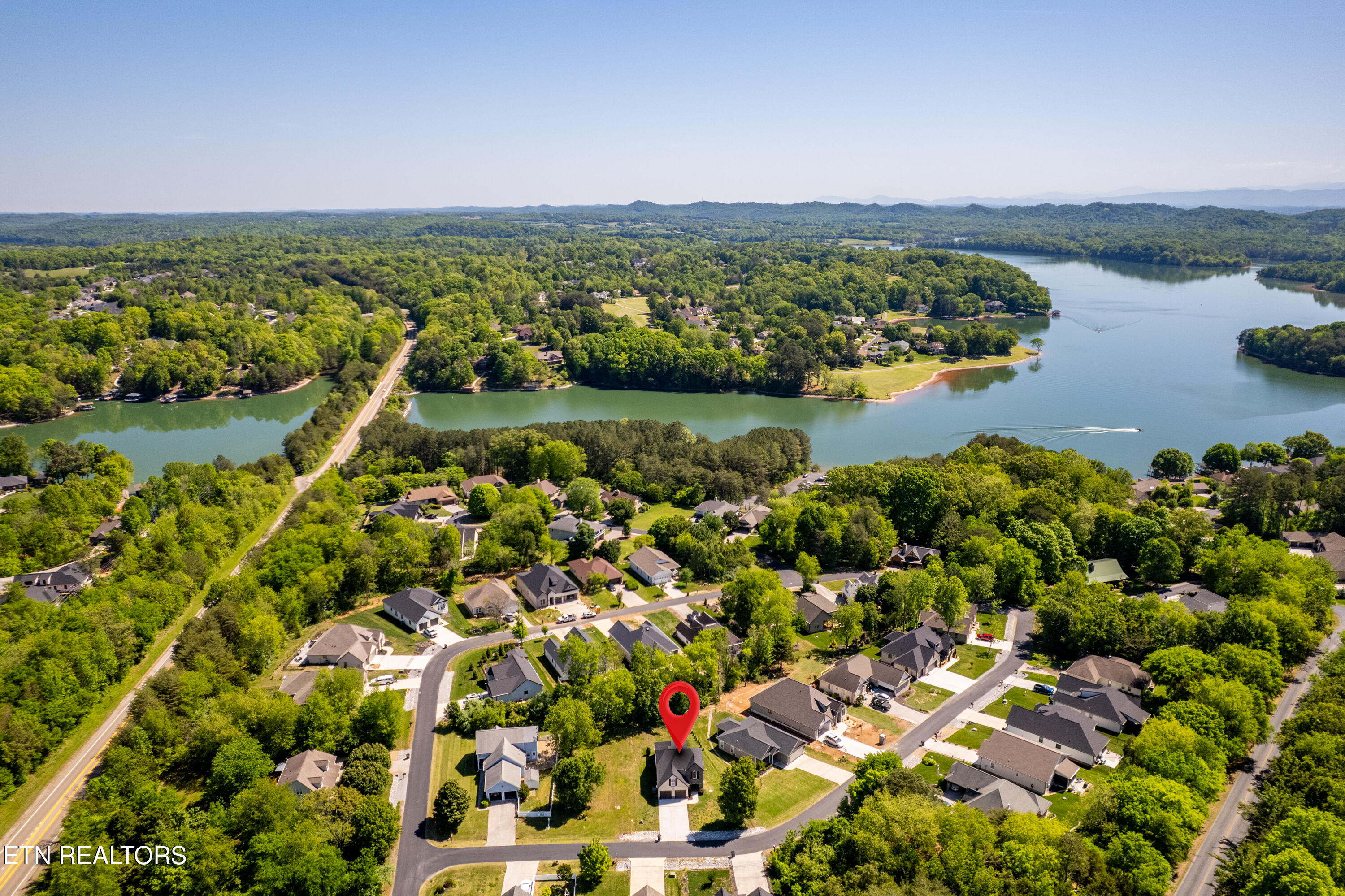 215 Ogana Lane Loudon TN 37774
