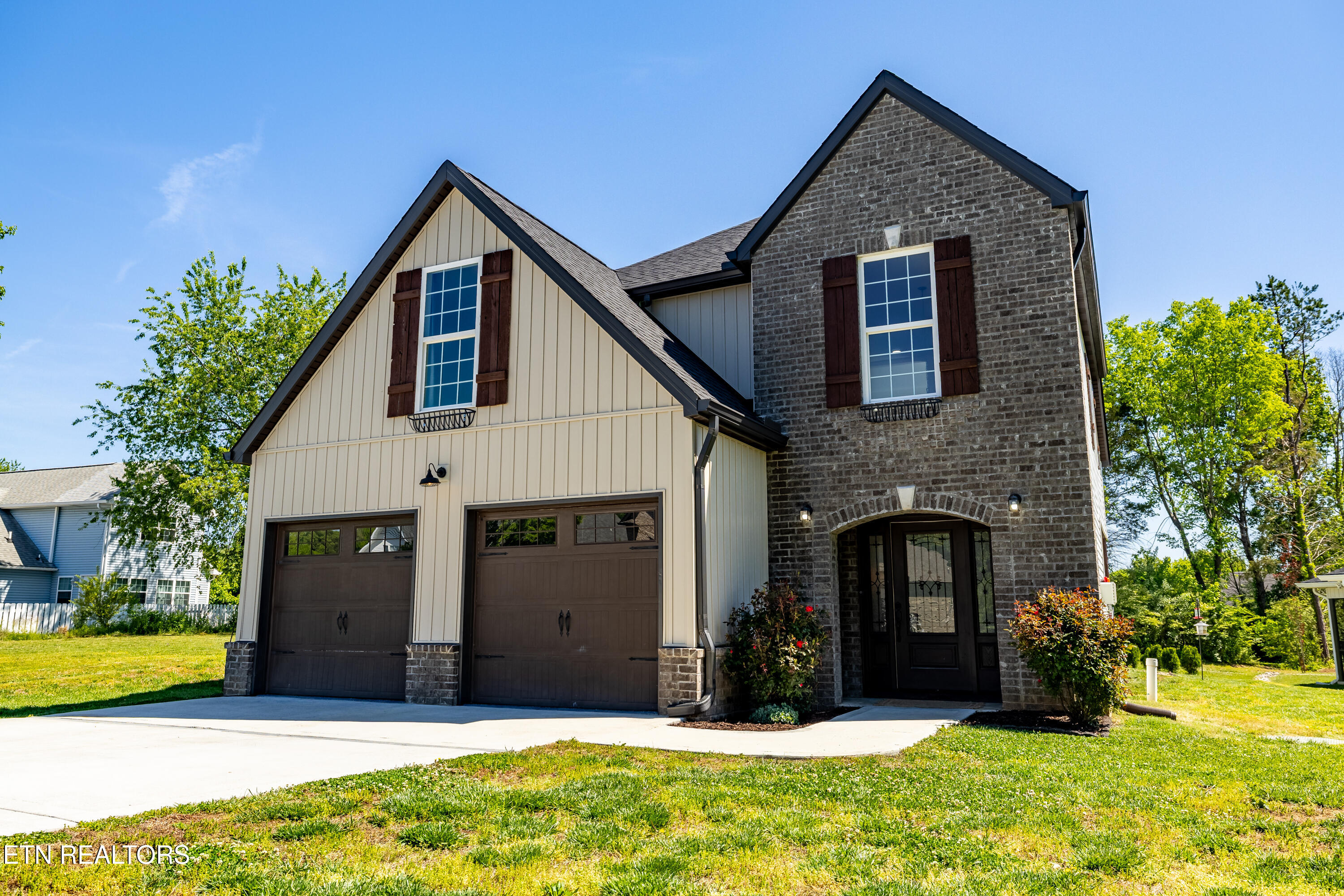 215 Ogana Lane Loudon TN 37774
