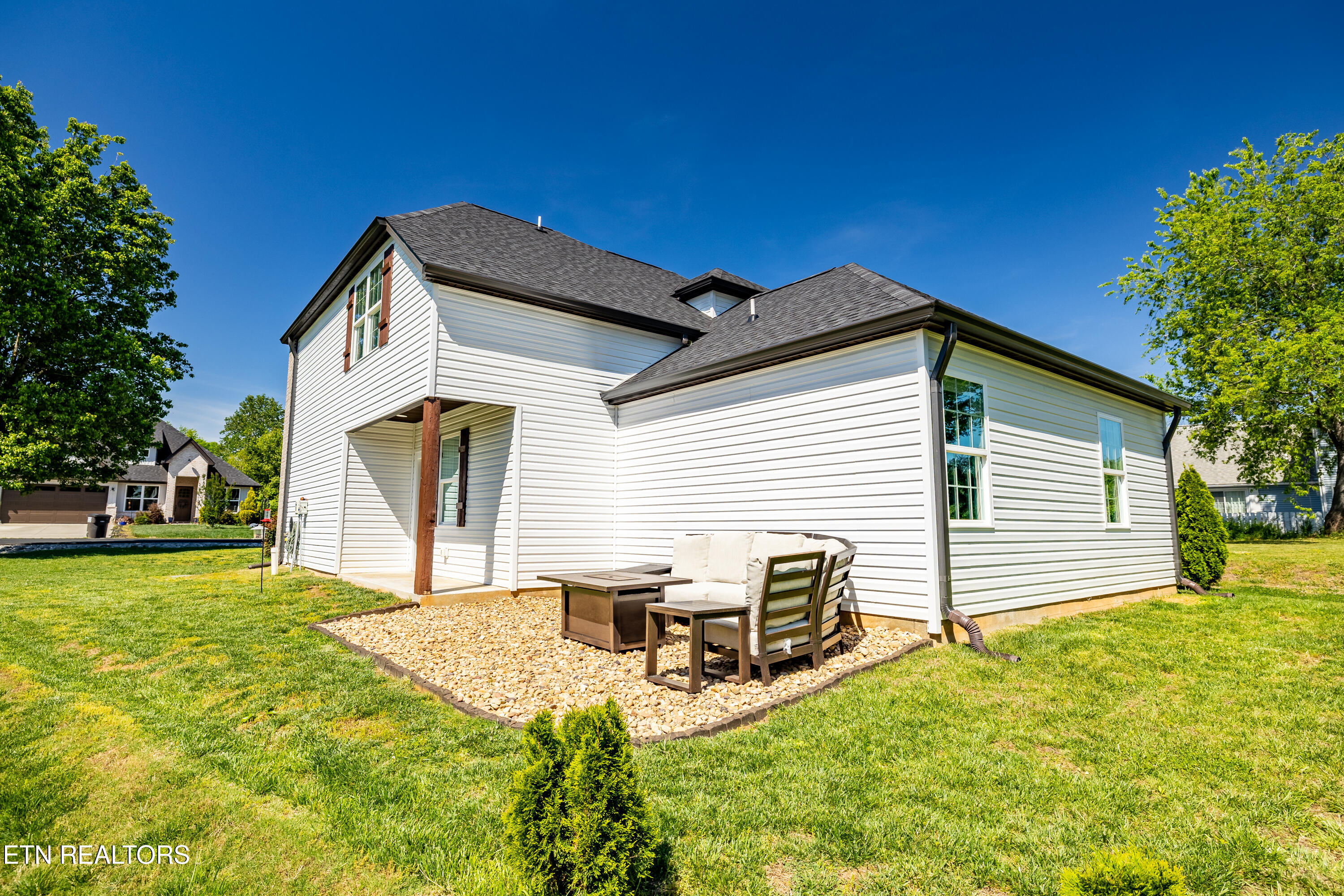 215 Ogana Lane Loudon TN 37774