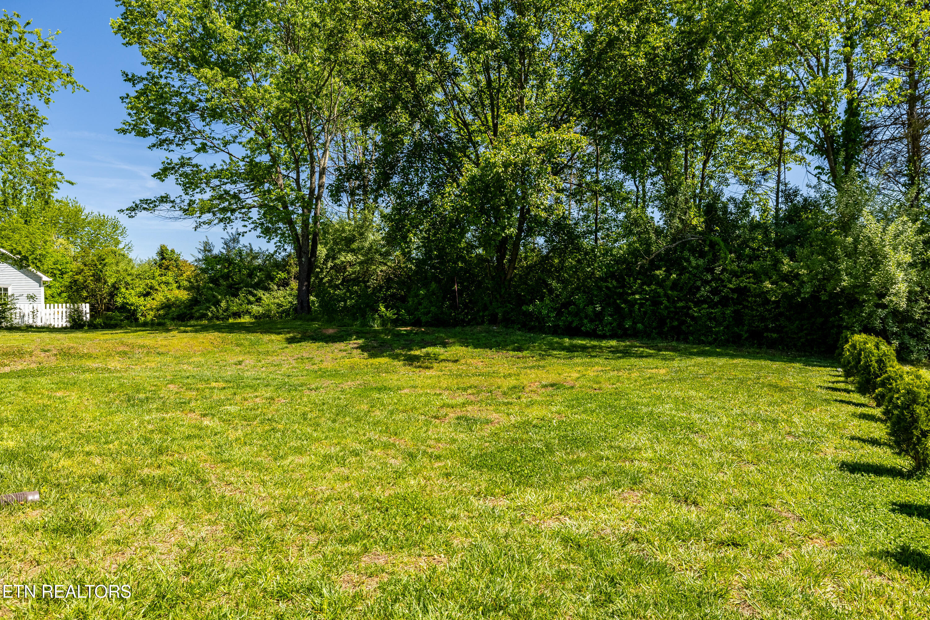 215 Ogana Lane Loudon TN 37774