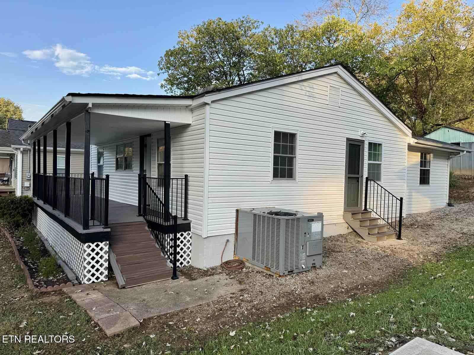 2907 Tecoma Drive Knoxville TN 37917