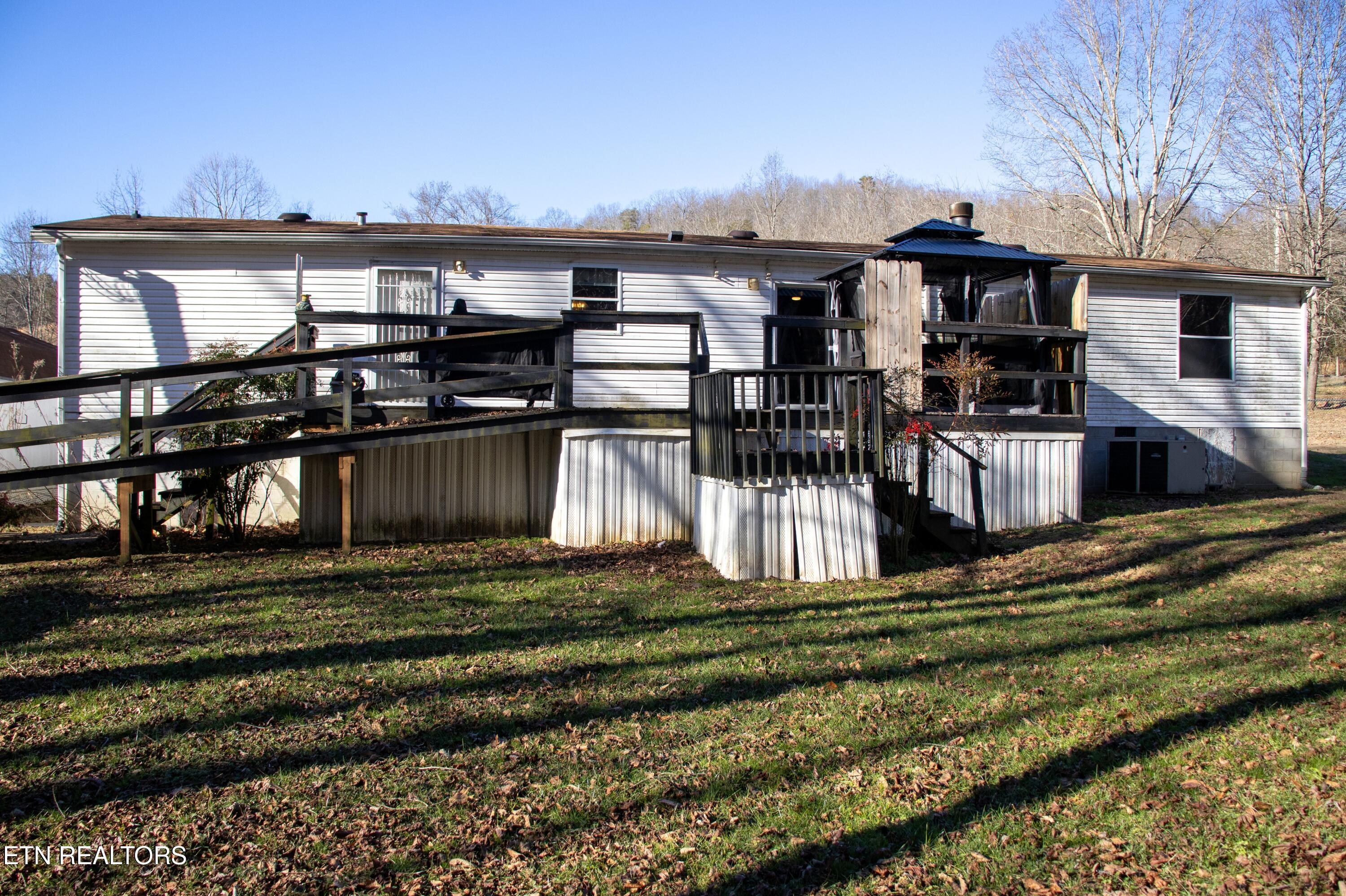 512 Edwards Lane Rockwood TN 37854