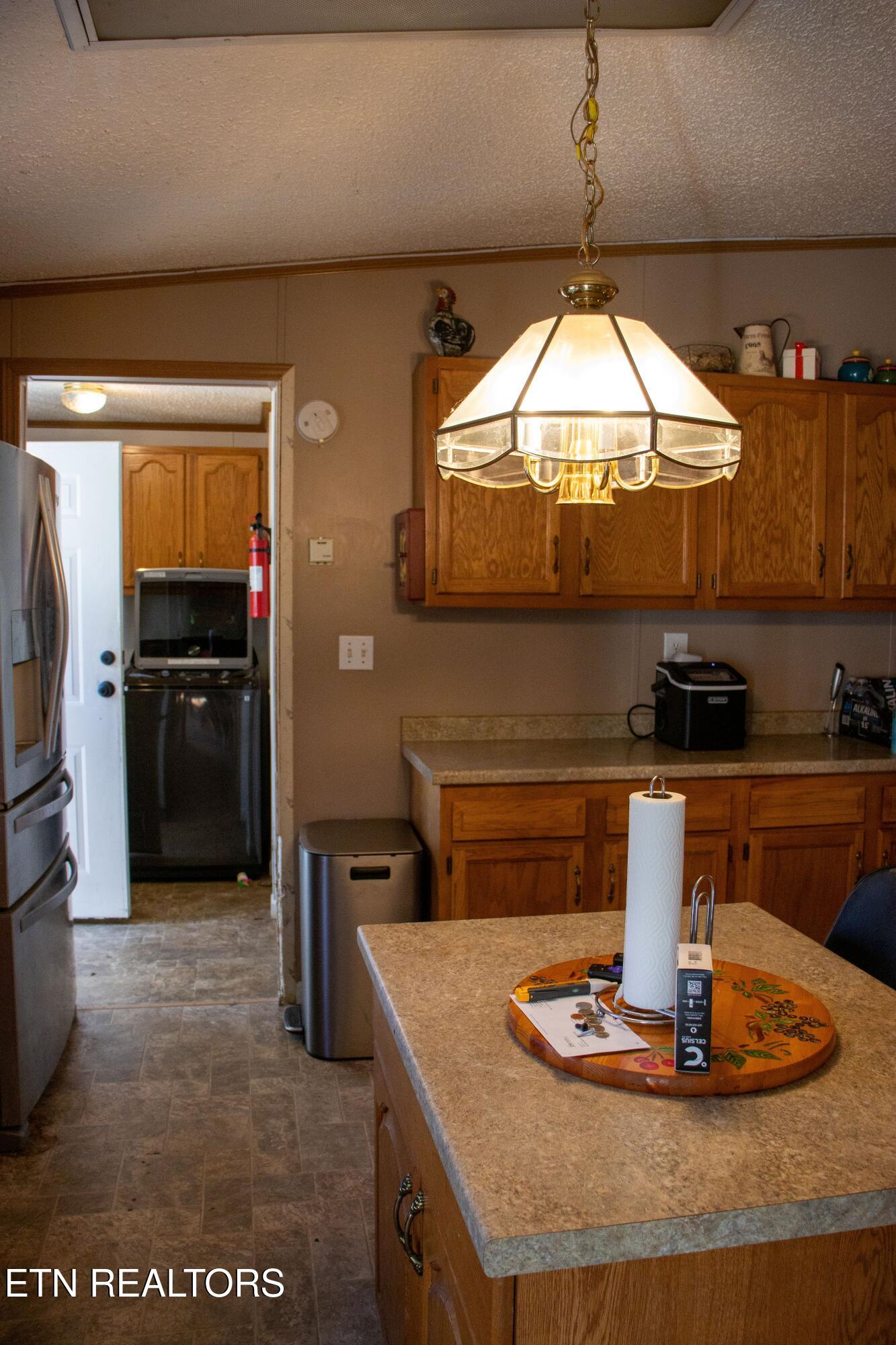 512 Edwards Lane Rockwood TN 37854