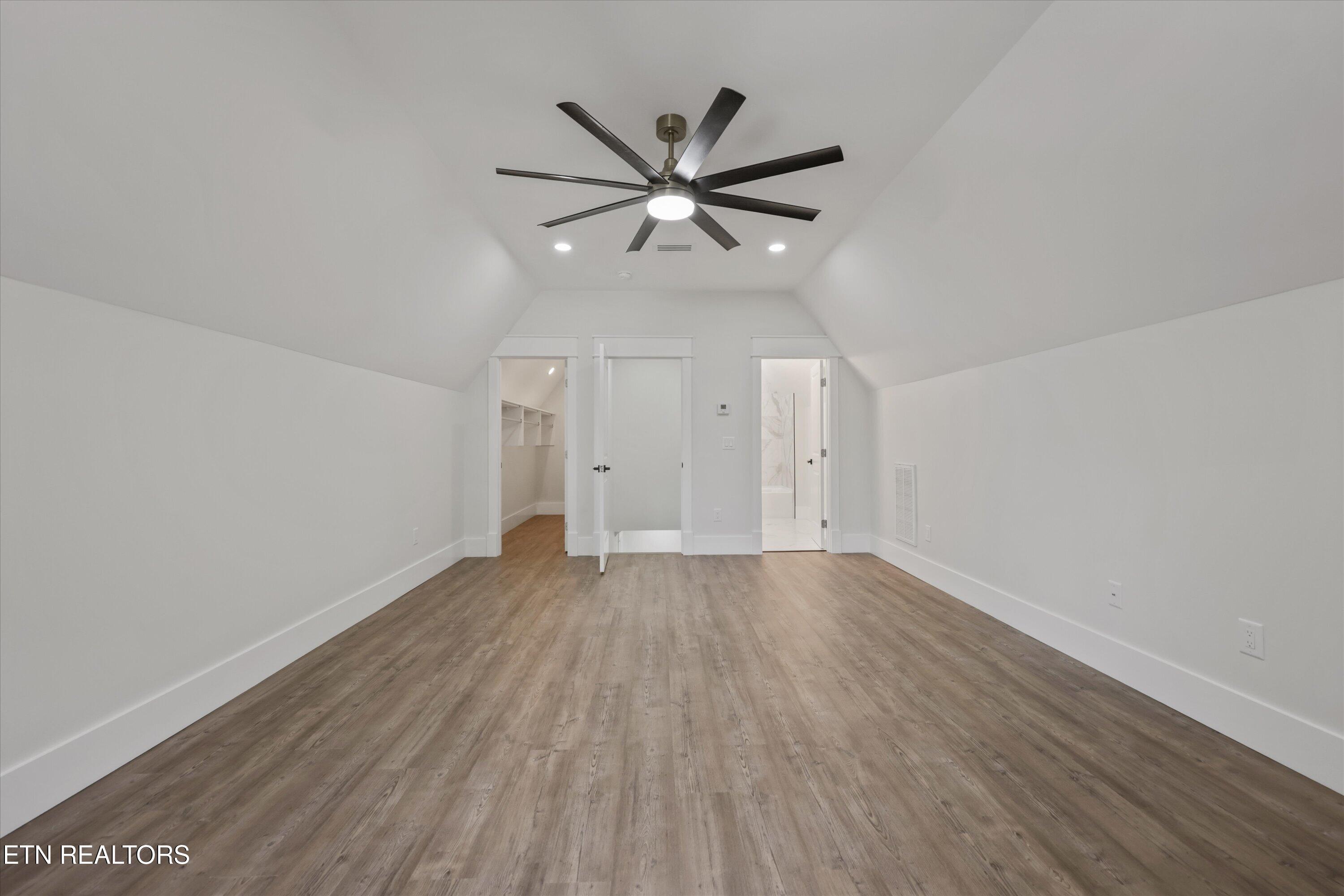 400 Elohi Place Loudon TN 37774