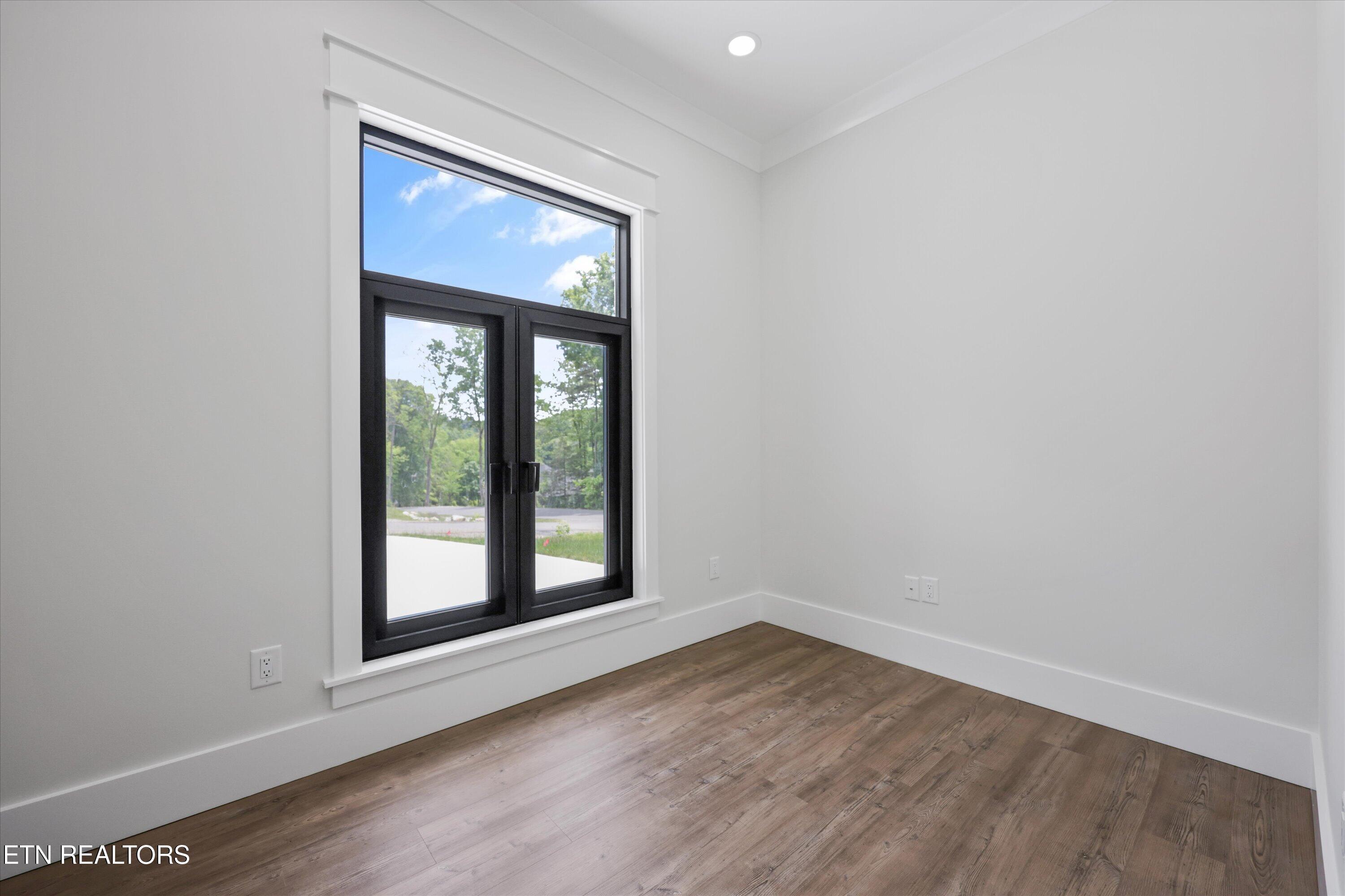 400 Elohi Place Loudon TN 37774