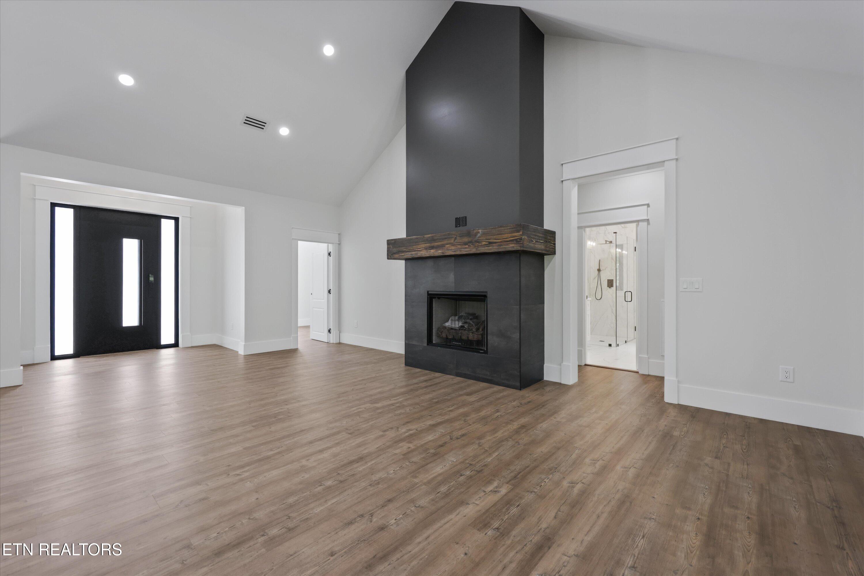 400 Elohi Place Loudon TN 37774