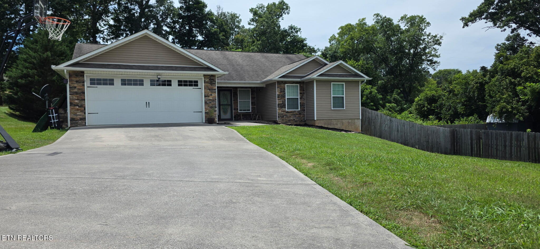 2009 Infinity Lane Sevierville TN 37876