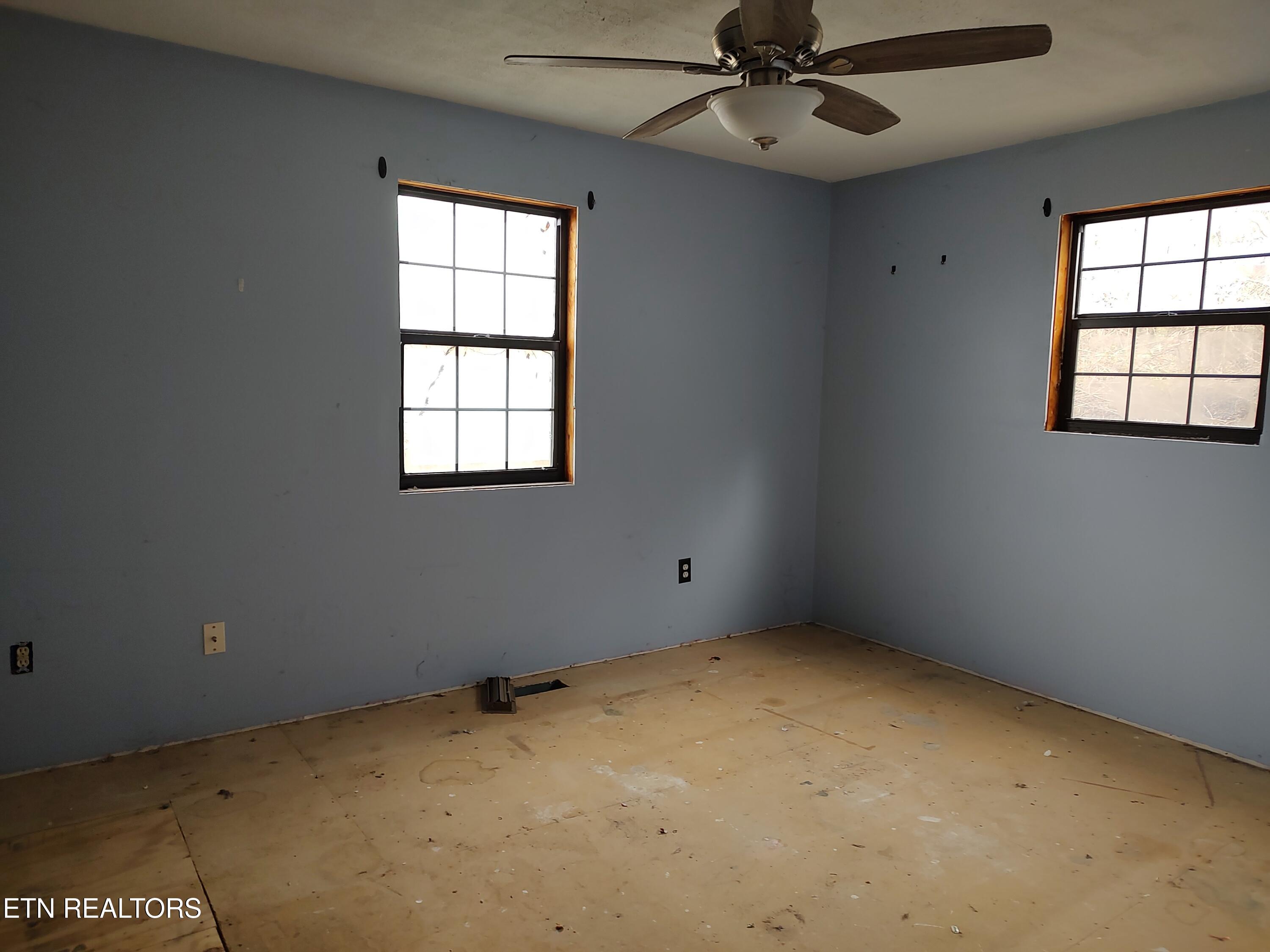 337 Marble Hall Road Rogersville TN 37857