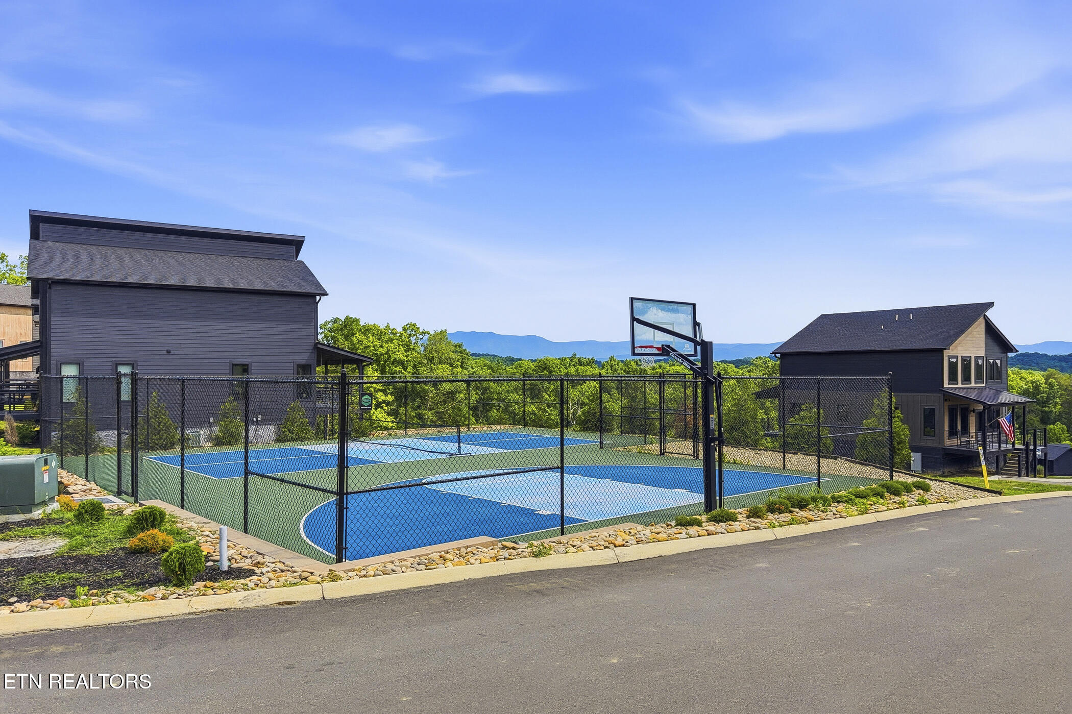 1234 Reedmont Way Sevierville TN 37876