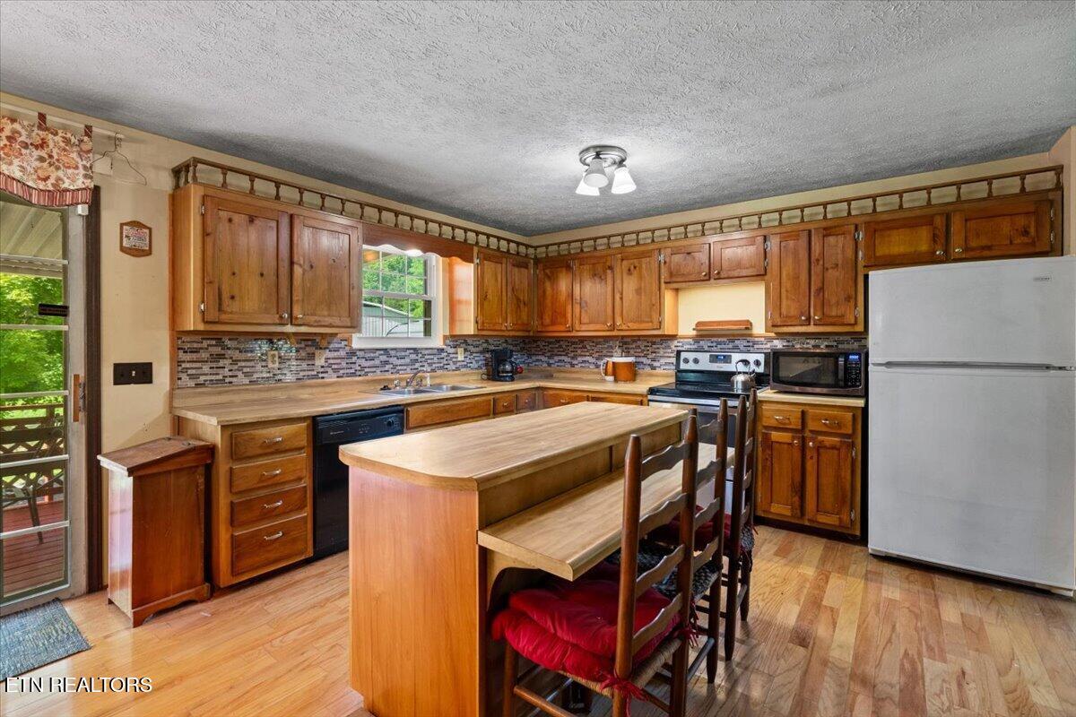 2719 Bullen Valley Road Thorn Hill TN 37881