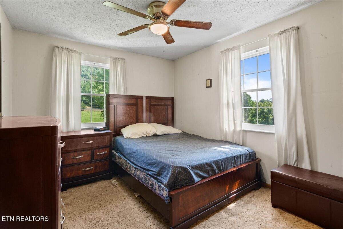 2719 Bullen Valley Road Thorn Hill TN 37881