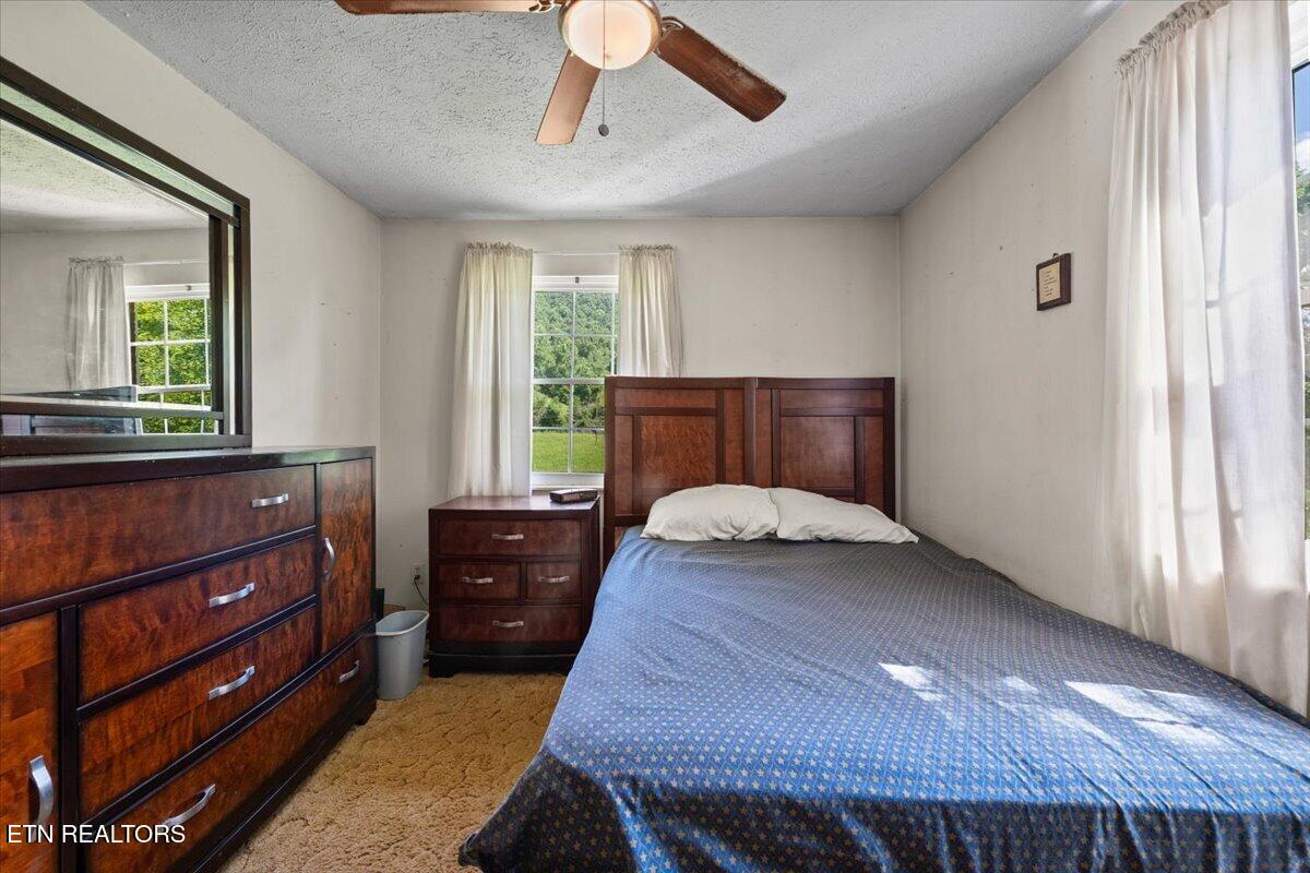 2719 Bullen Valley Road Thorn Hill TN 37881