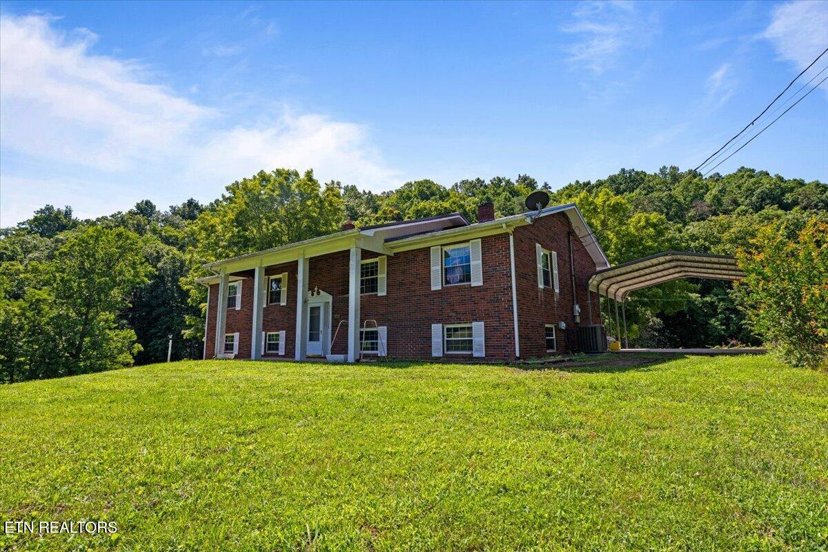 2719 Bullen Valley Road Thorn Hill TN 37881