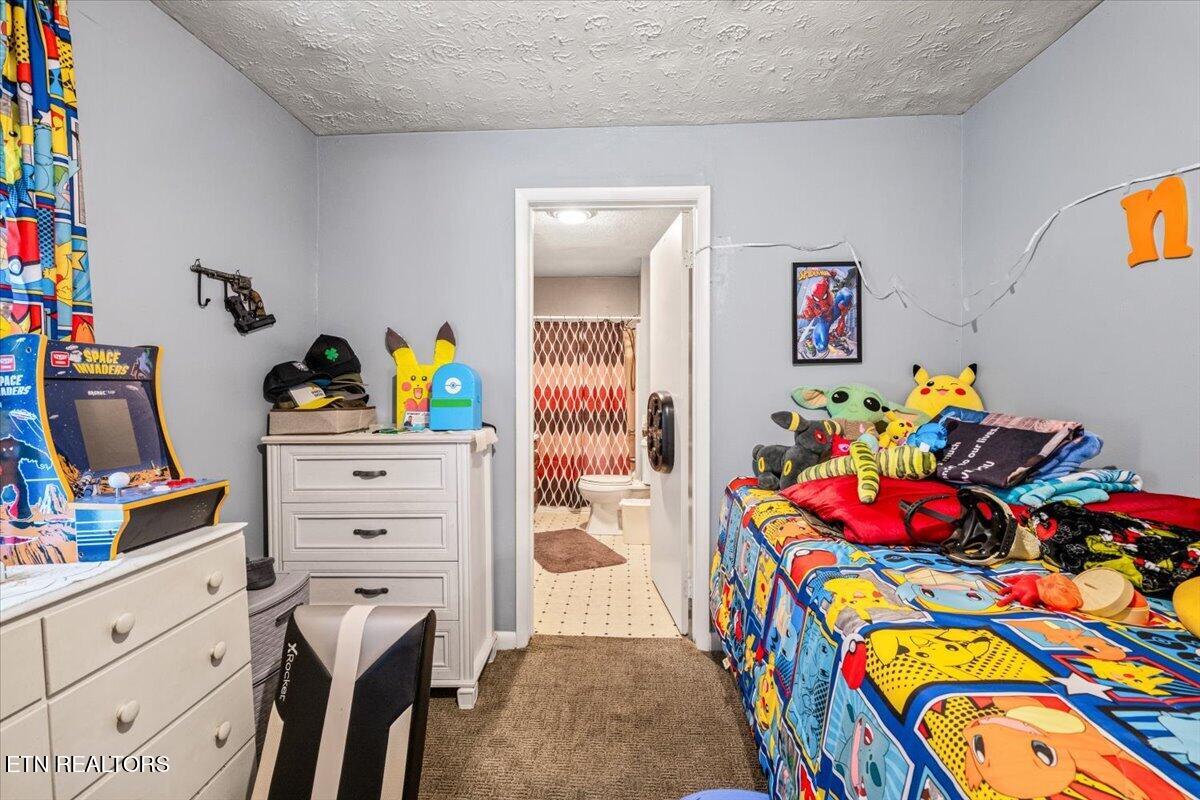 915 Cherry Street Lafollette TN 37766