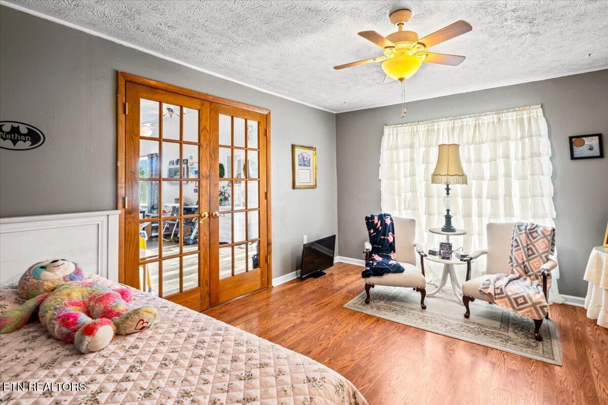 915 Cherry Street Lafollette TN 37766
