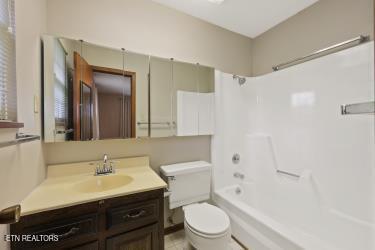 306 Swanee Drive Maryville TN 37804