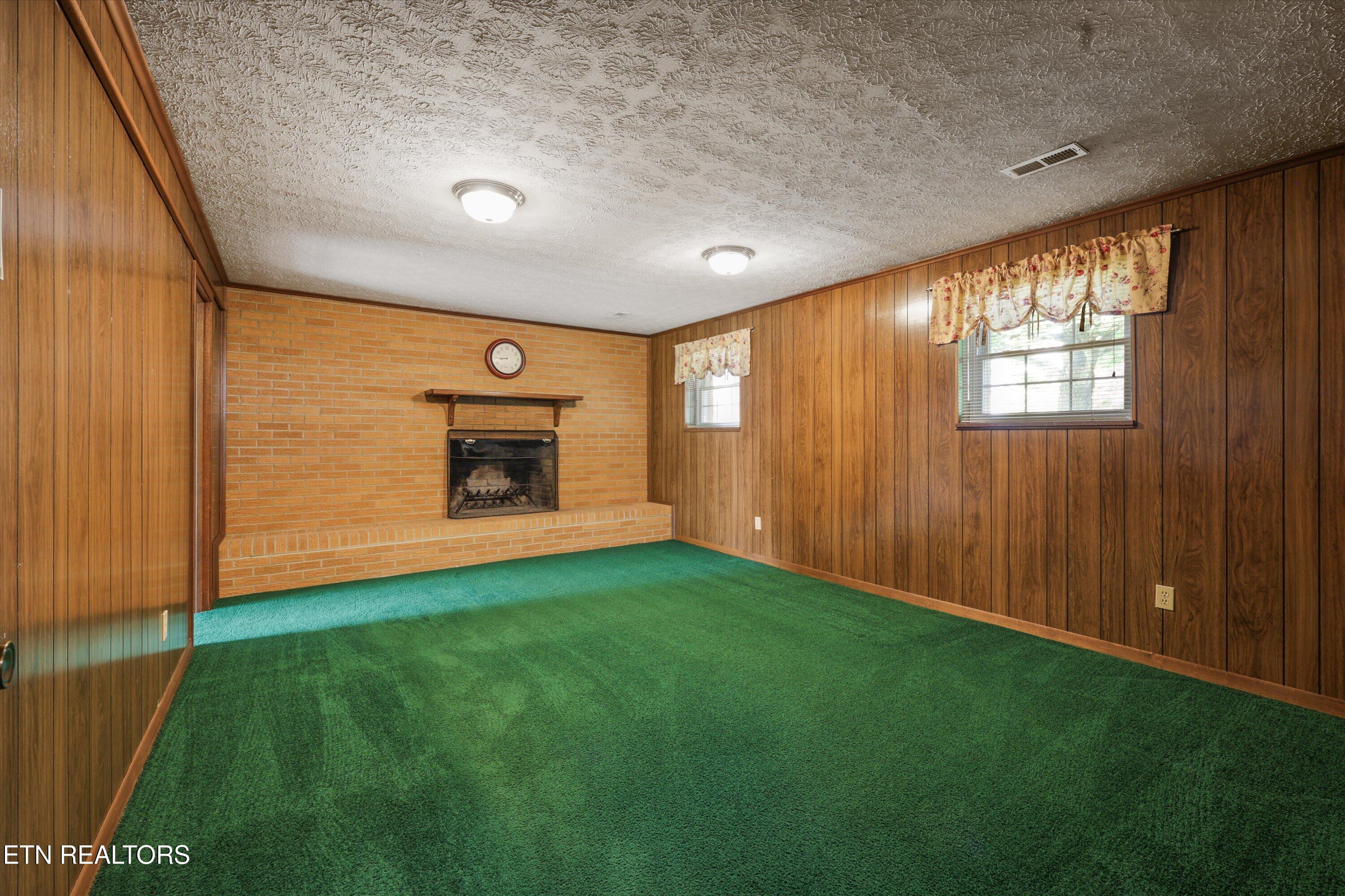 306 Swanee Drive Maryville TN 37804