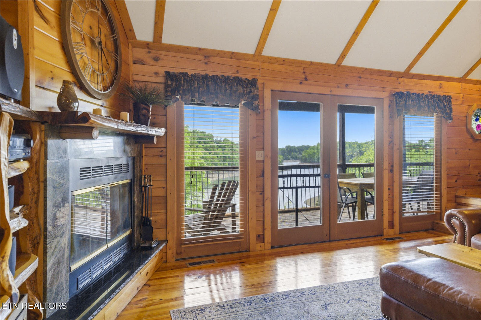 1590 Tranquility Trail Dandridge TN 37725