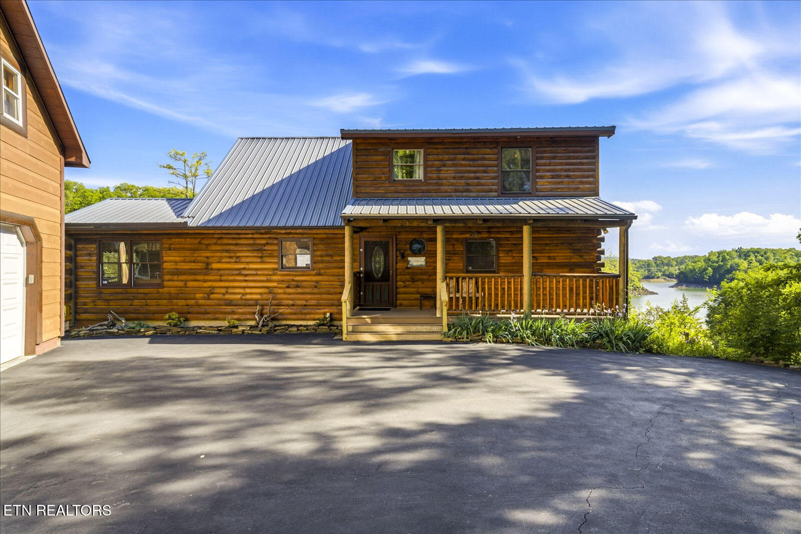 1590 Tranquility Trail Dandridge TN 37725