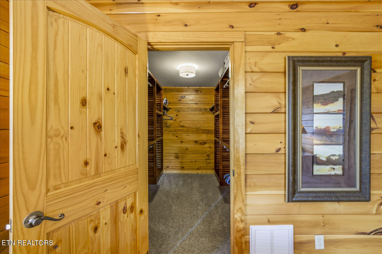 1590 Tranquility Trail Dandridge TN 37725