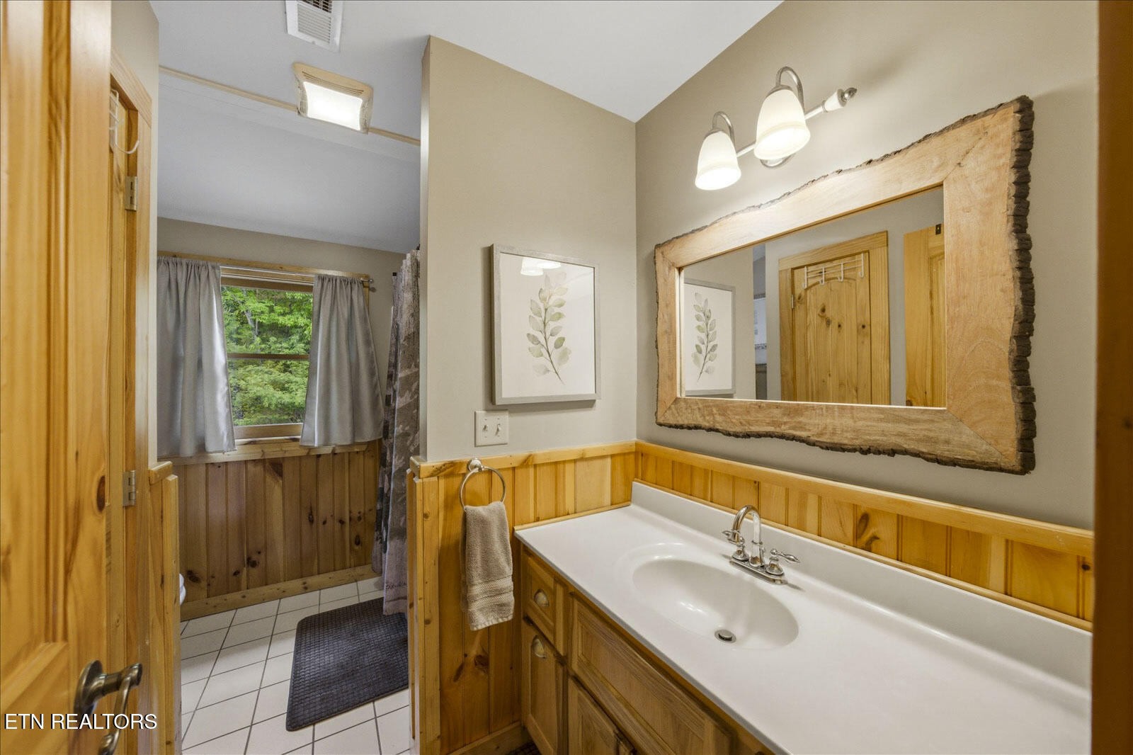 1590 Tranquility Trail Dandridge TN 37725