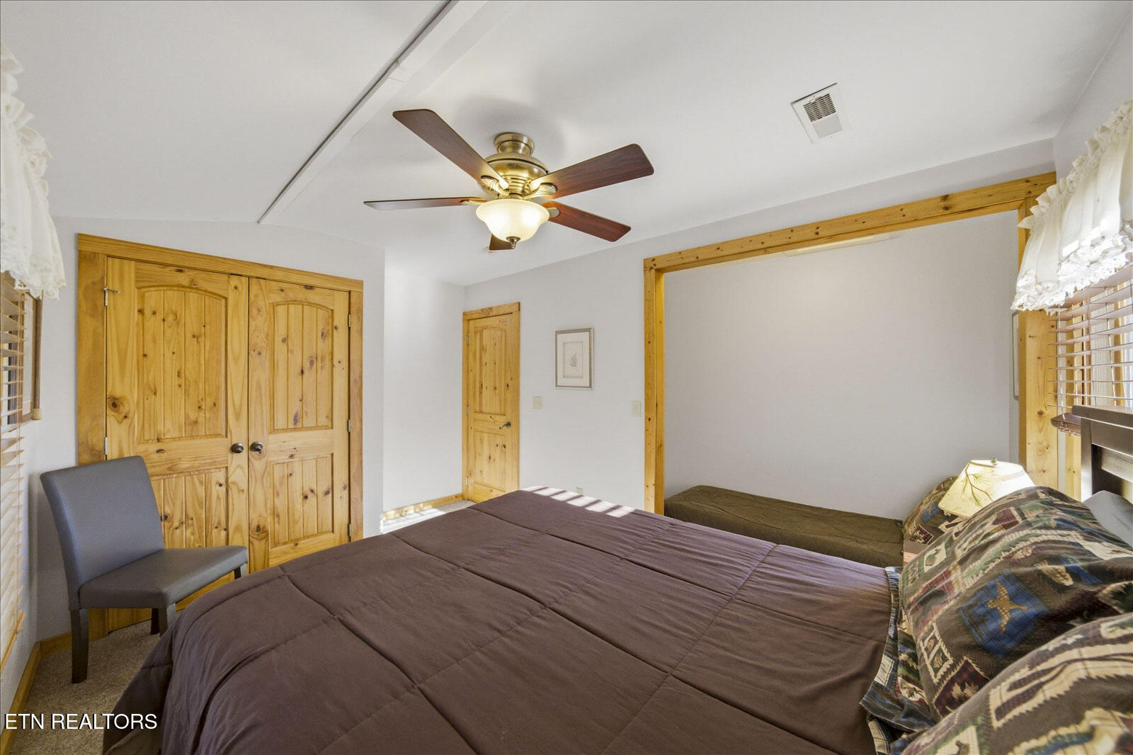 1590 Tranquility Trail Dandridge TN 37725