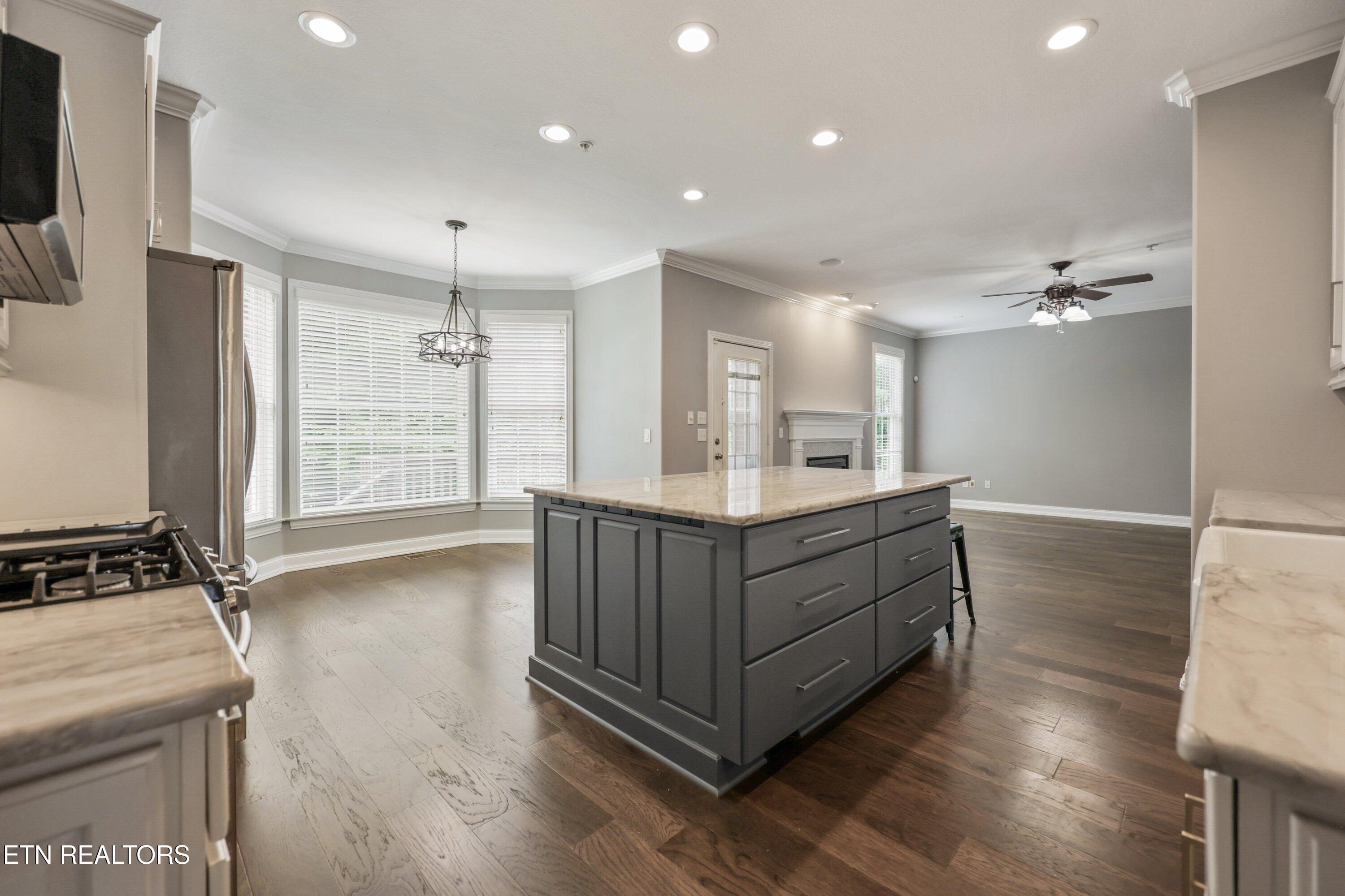 9211 Manor Crest Lane Knoxville TN 37922