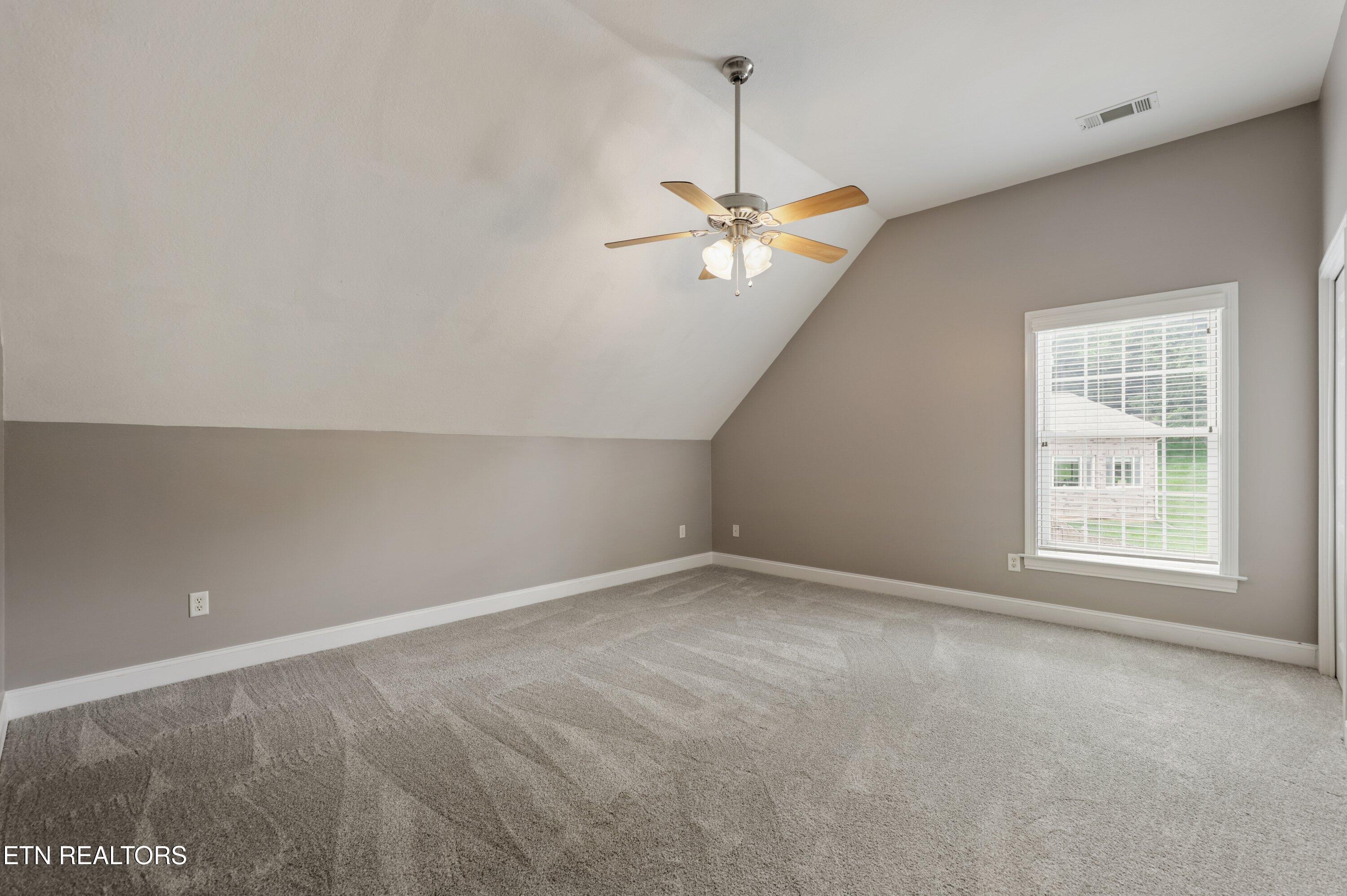 9211 Manor Crest Lane Knoxville TN 37922
