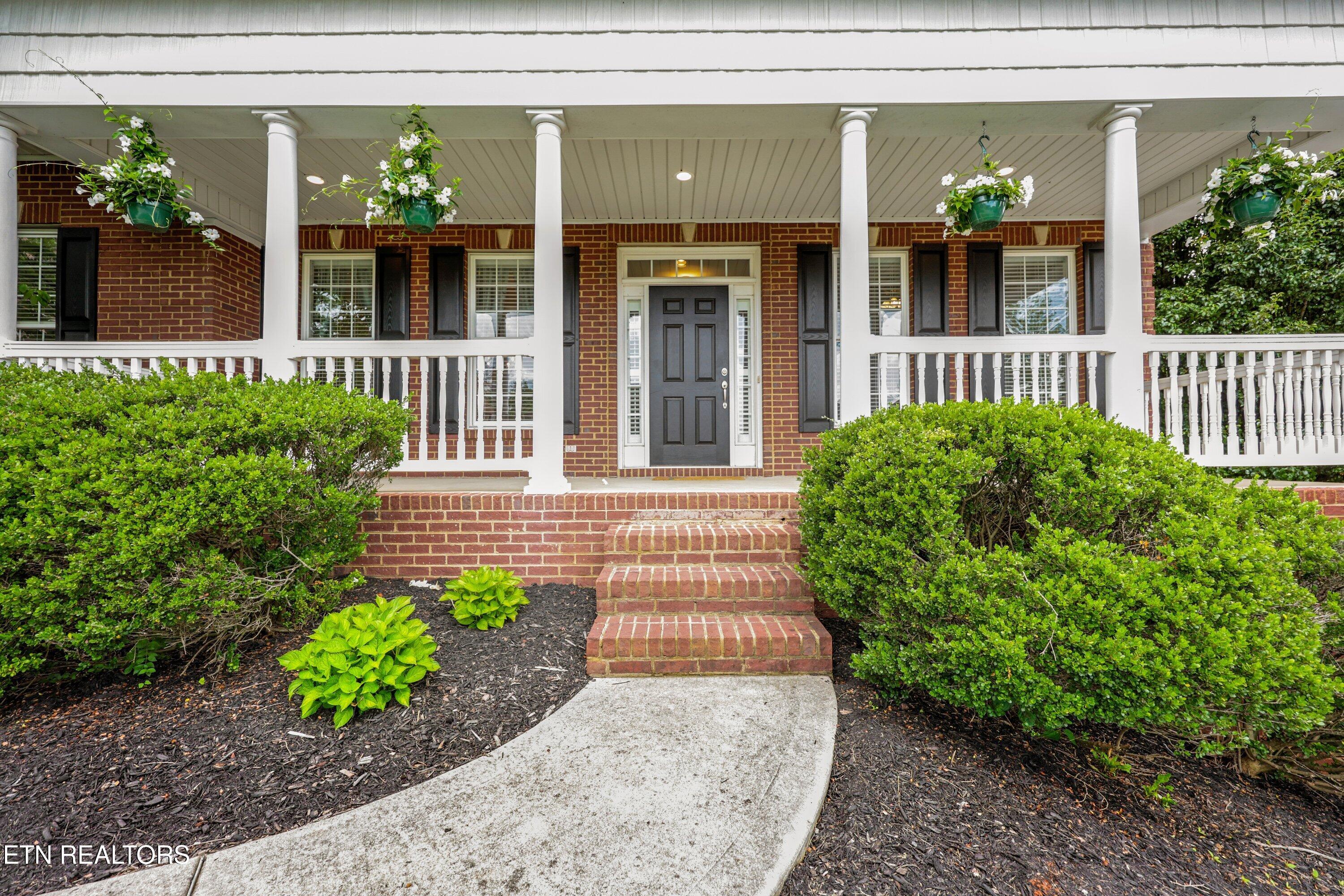 9211 Manor Crest Lane Knoxville TN 37922