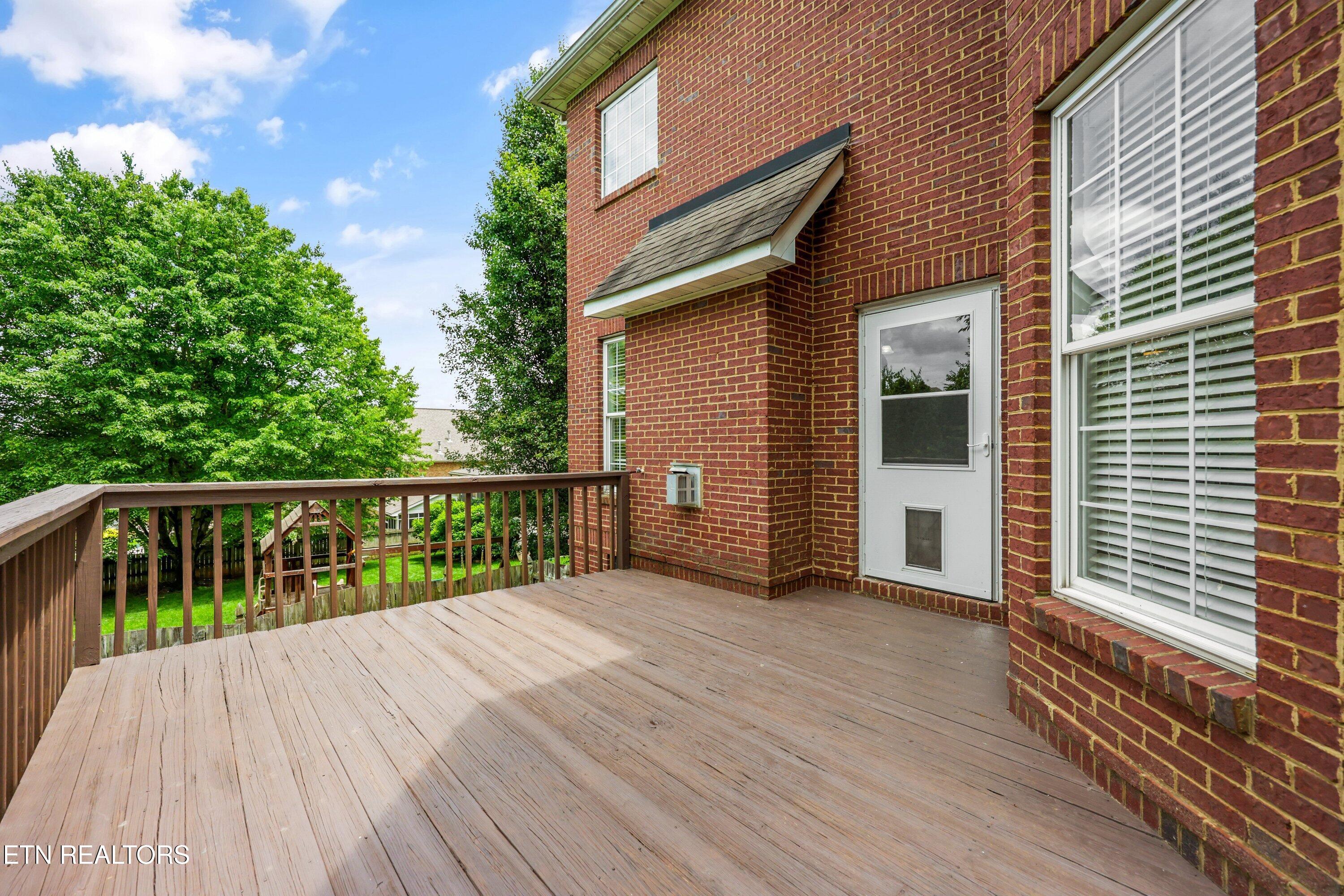 9211 Manor Crest Lane Knoxville TN 37922