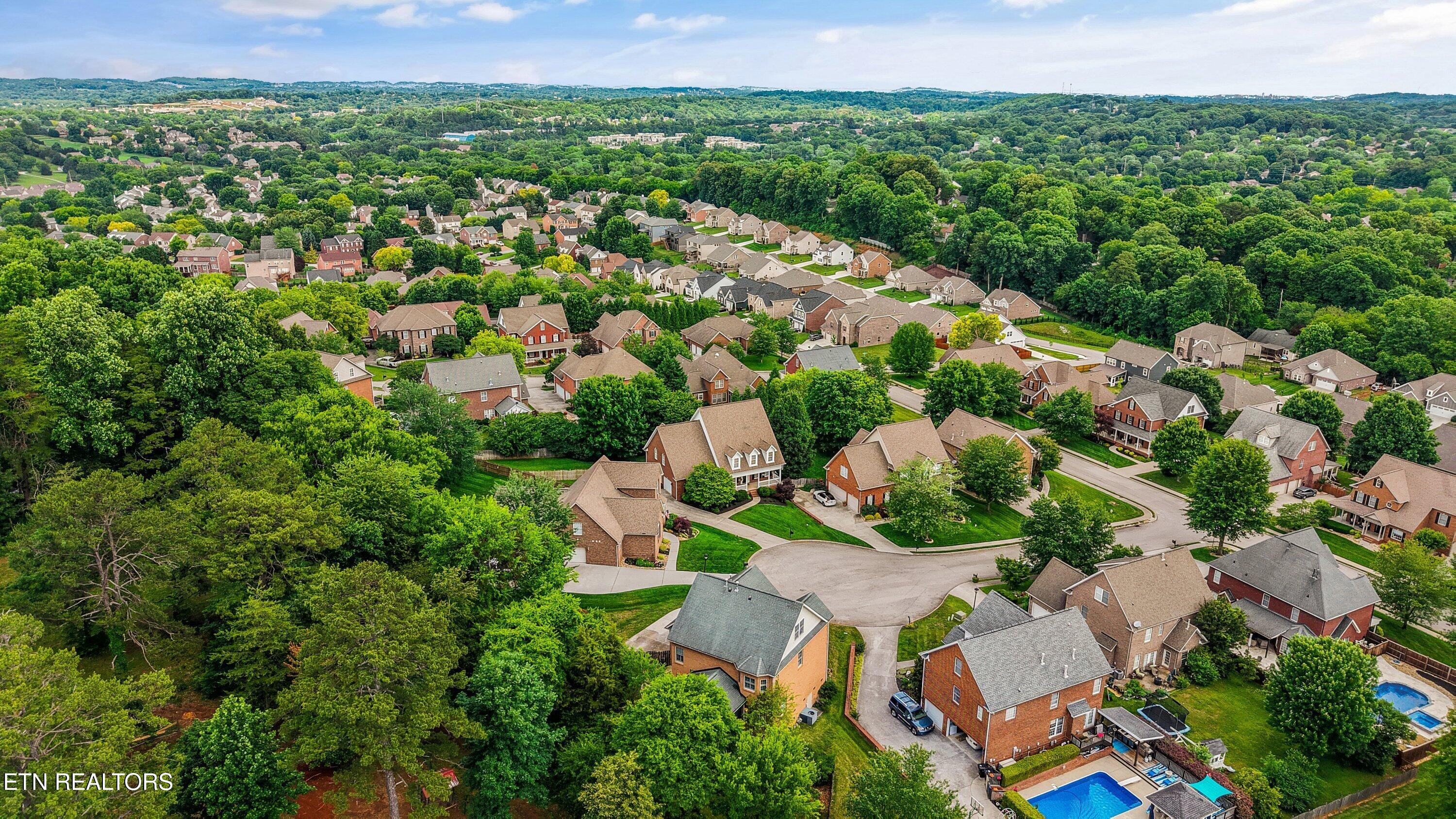 9211 Manor Crest Lane Knoxville TN 37922