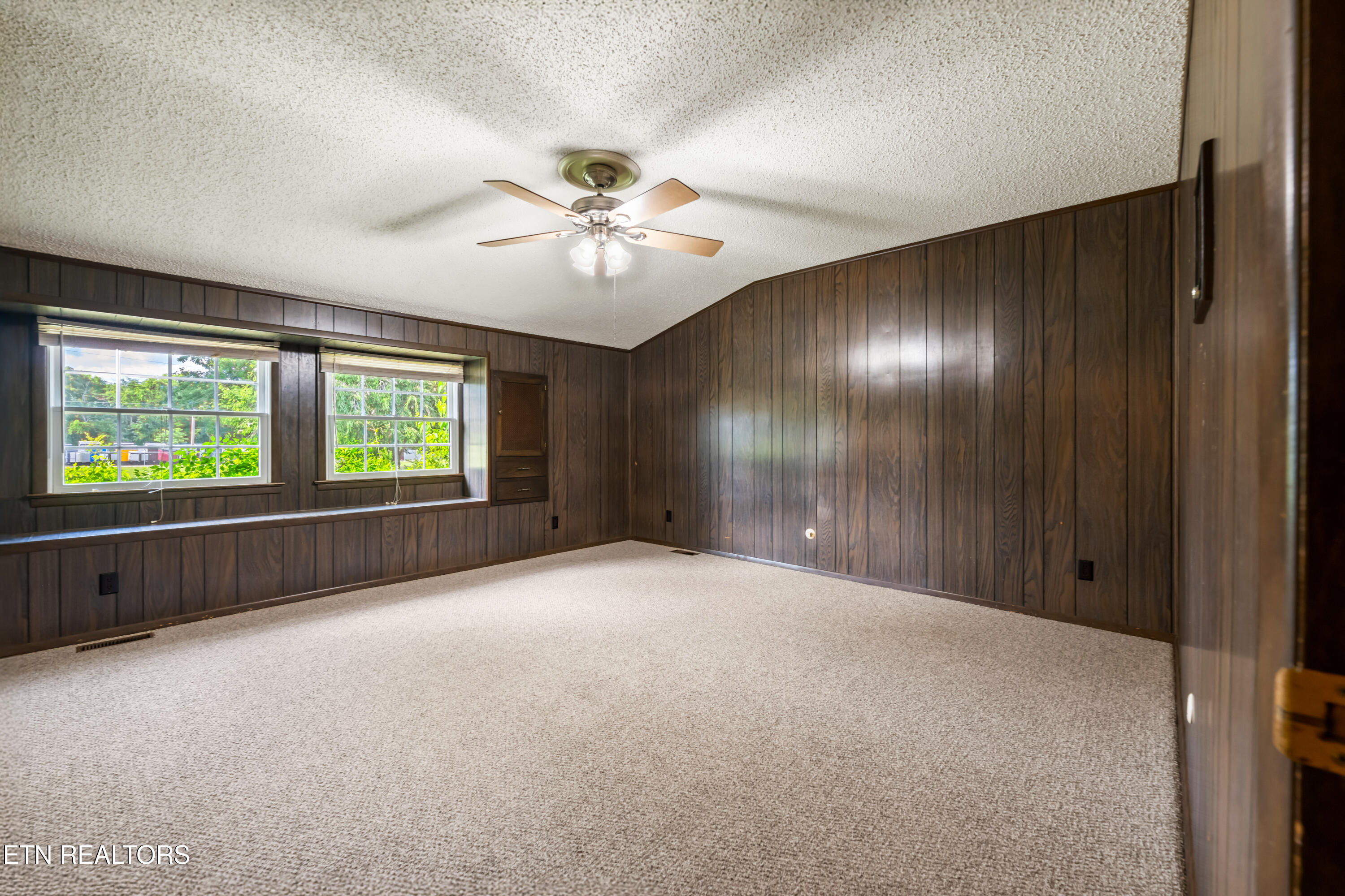 820 Highway 68 Crossville TN 38555