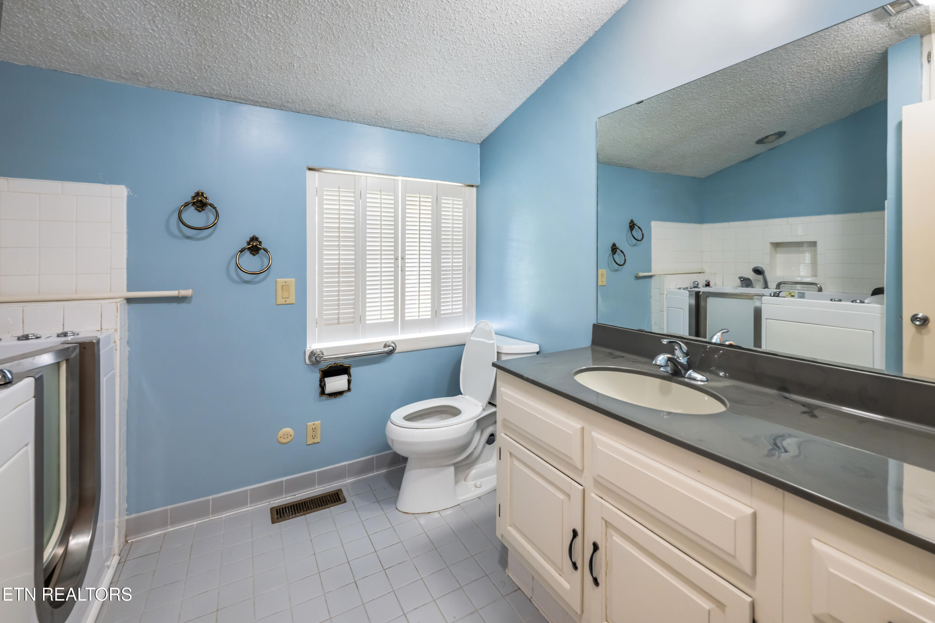 820 Highway 68 Crossville TN 38555