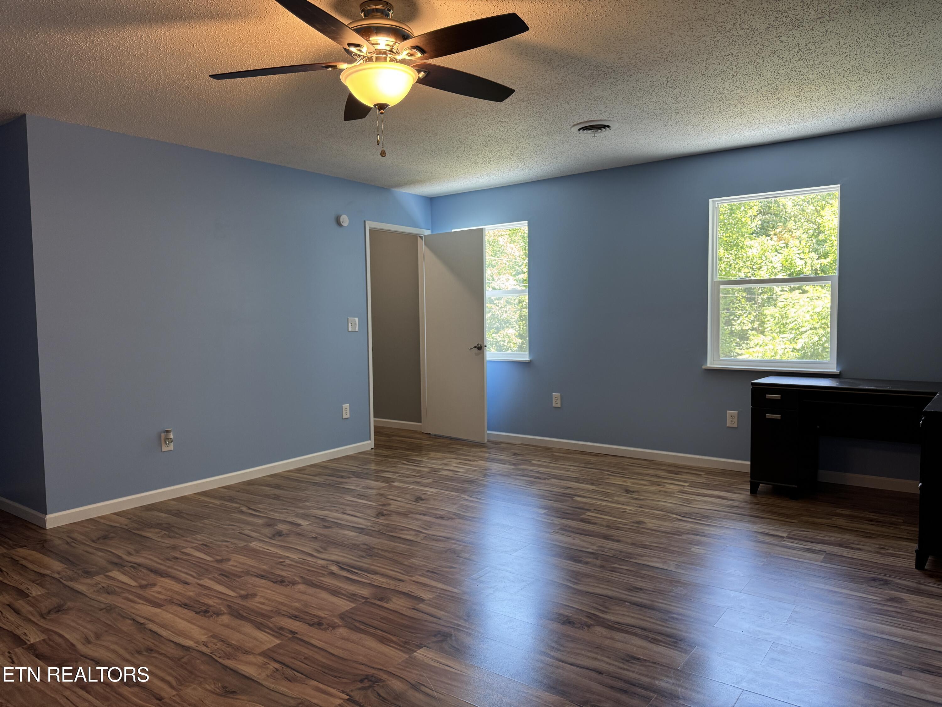 125 Walnut Lane Oneida TN 37841