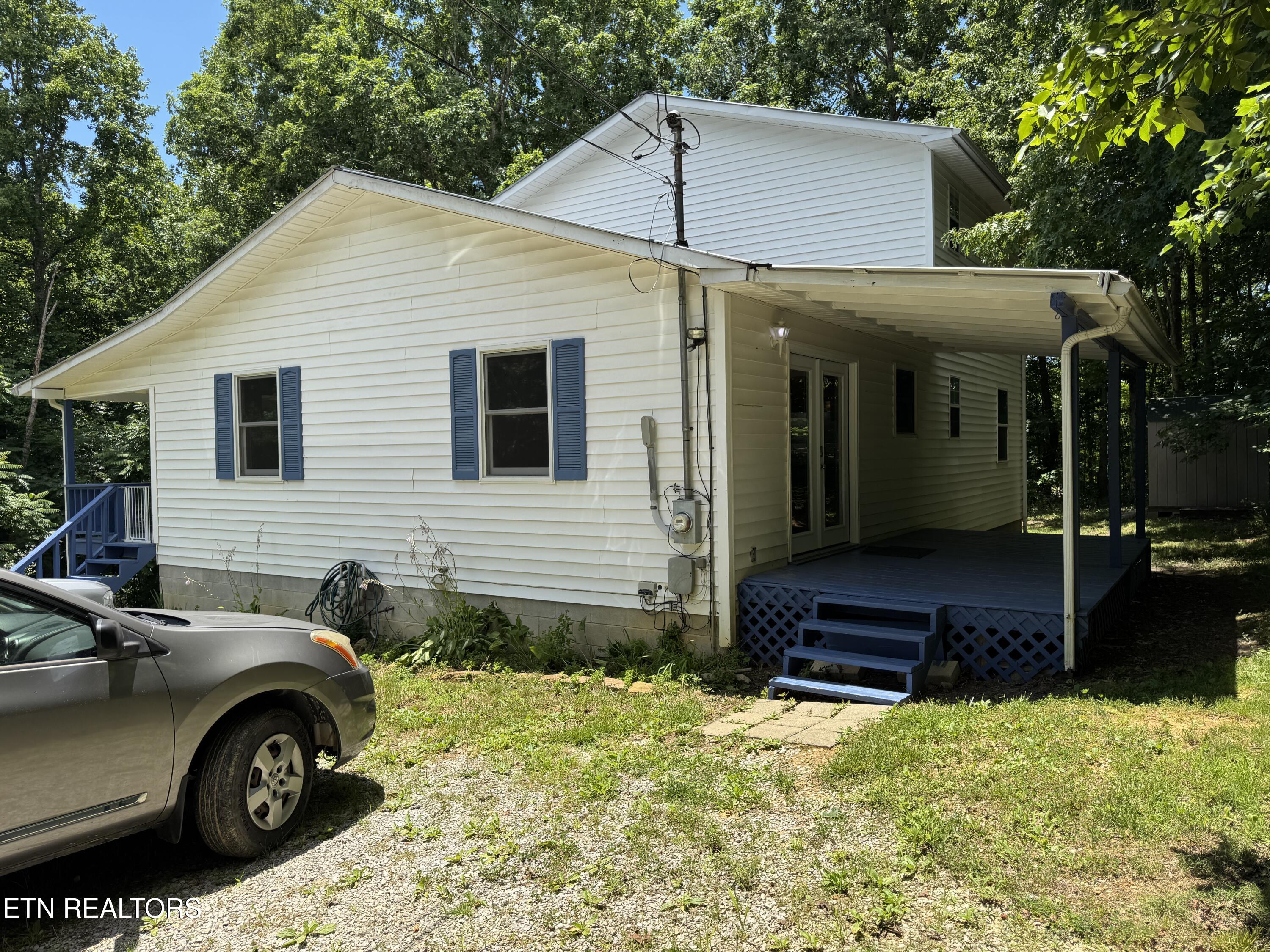 125 Walnut Lane Oneida TN 37841