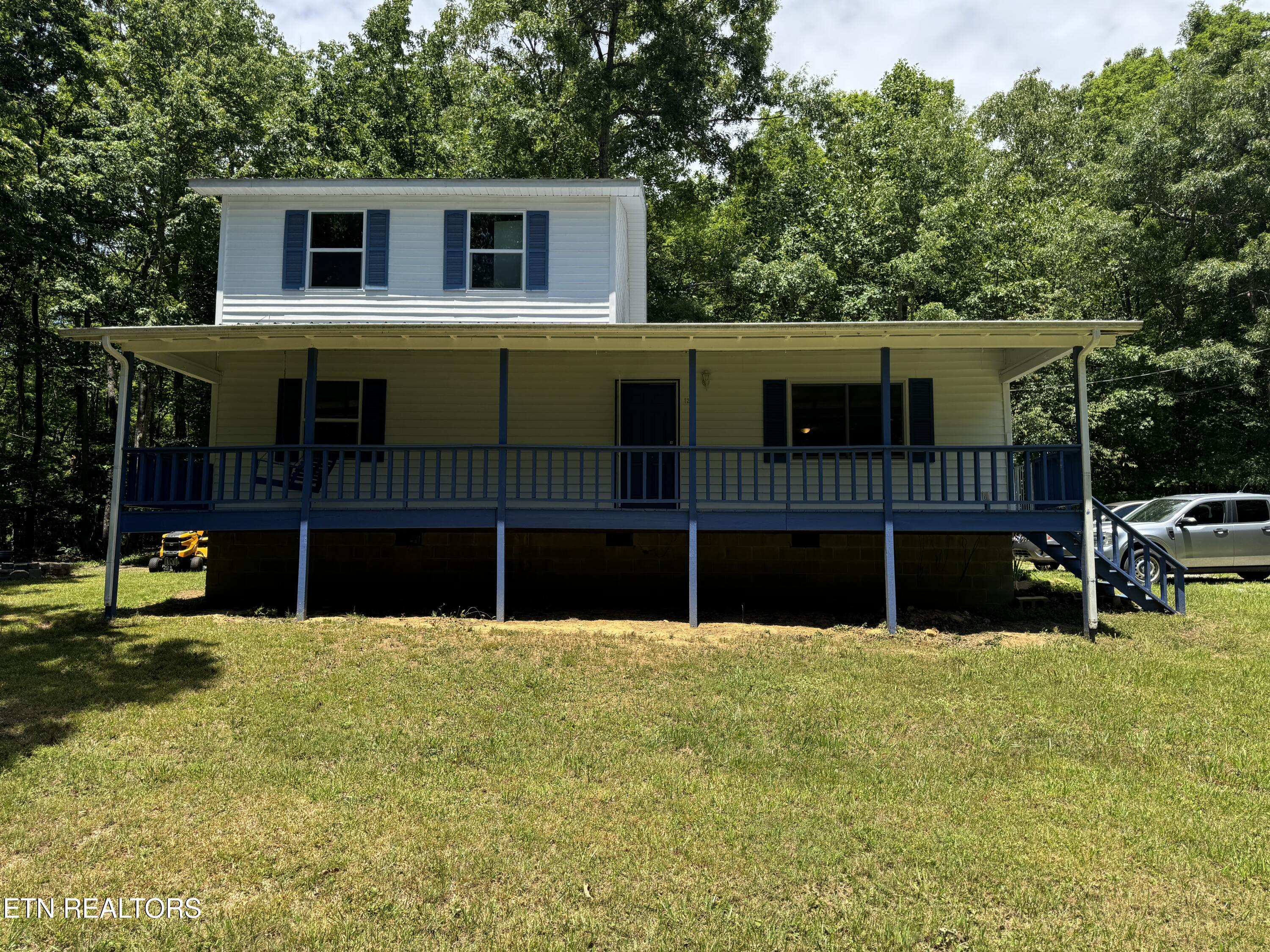 125 Walnut Lane Oneida TN 37841