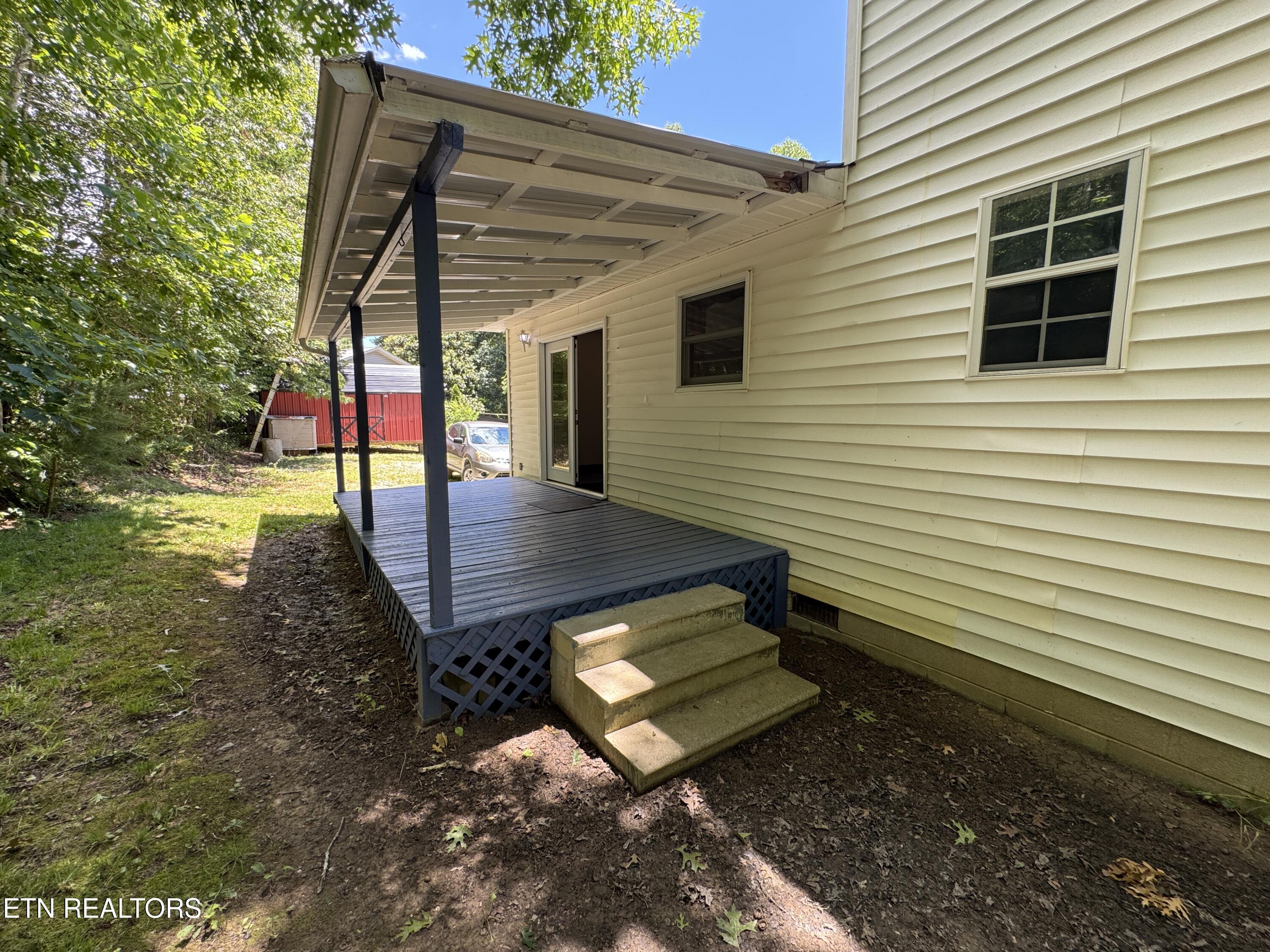 125 Walnut Lane Oneida TN 37841