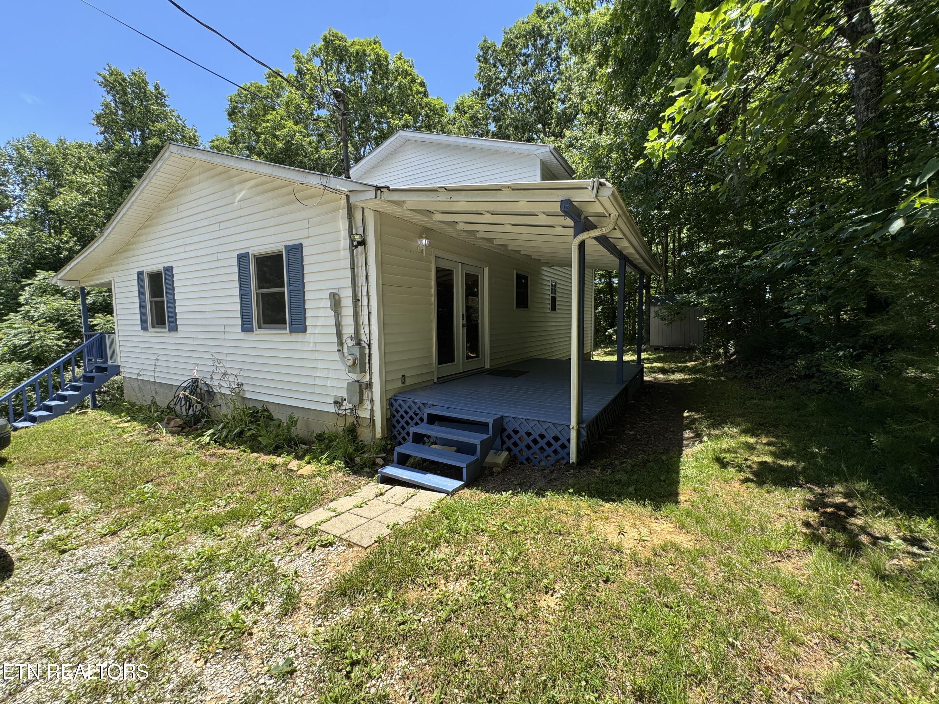 125 Walnut Lane Oneida TN 37841