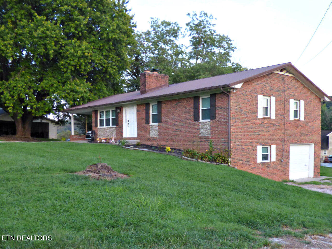1107 Smyth Street New Tazewell TN 37825