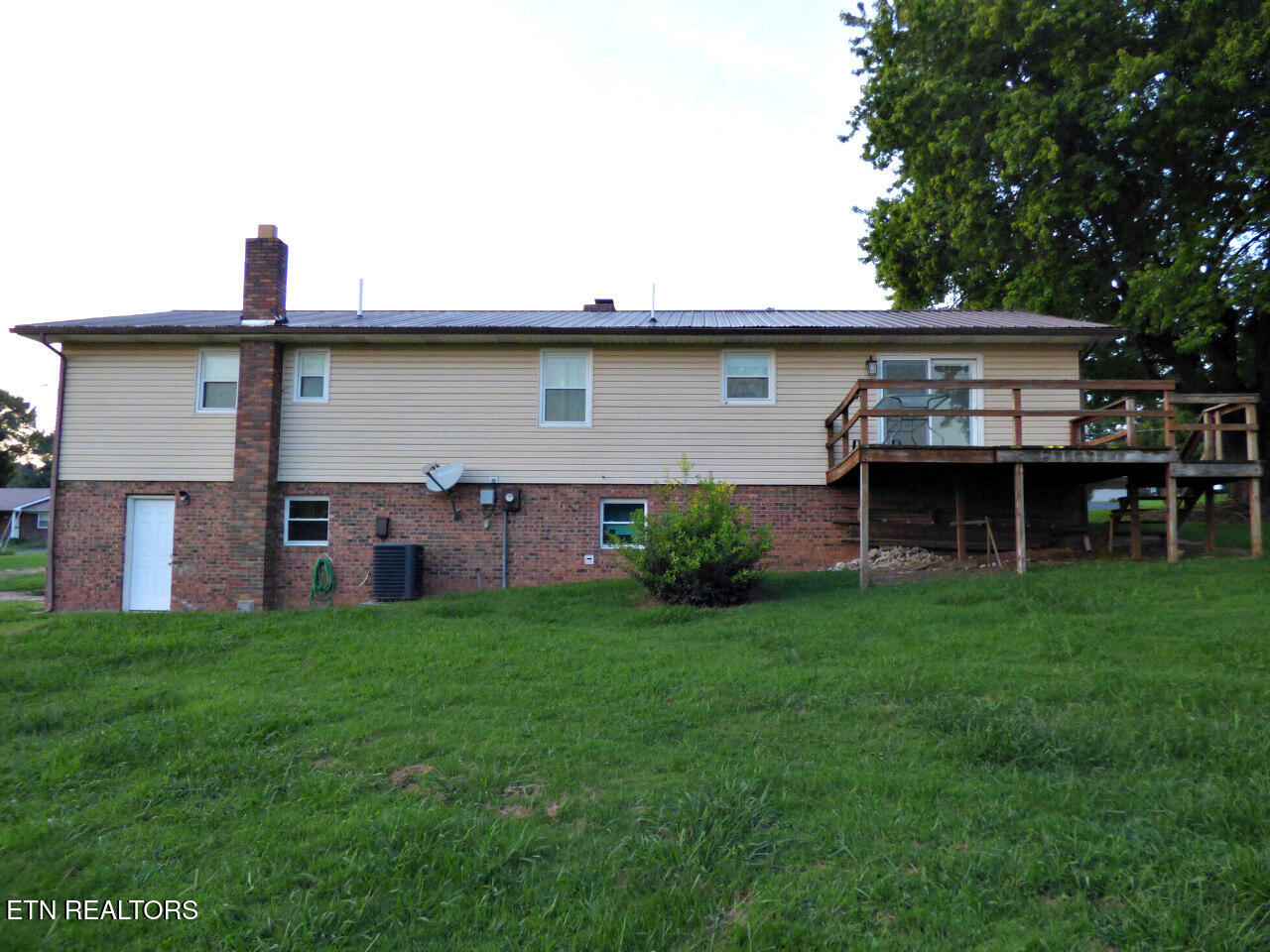 1107 Smyth Street New Tazewell TN 37825