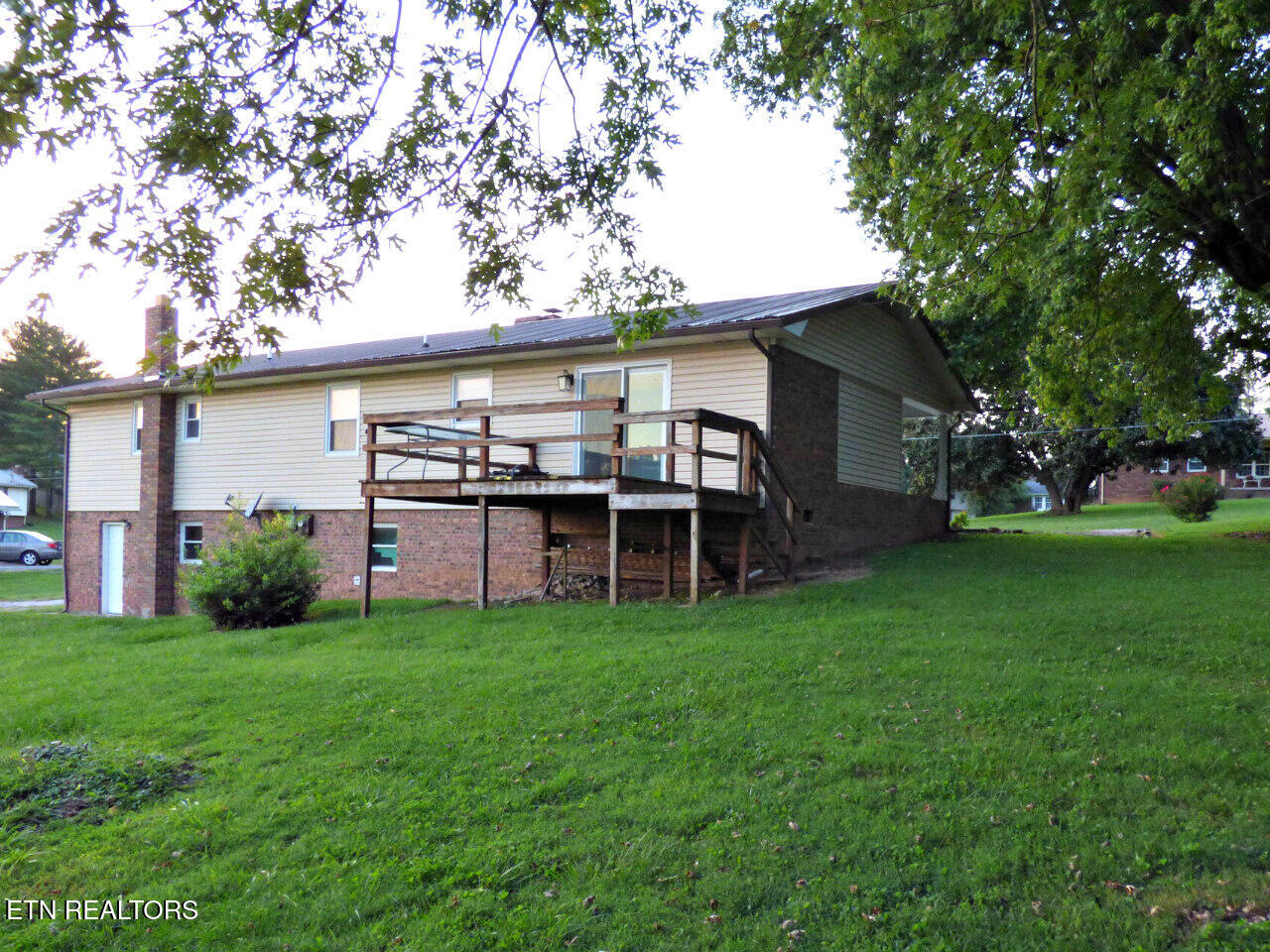 1107 Smyth Street New Tazewell TN 37825